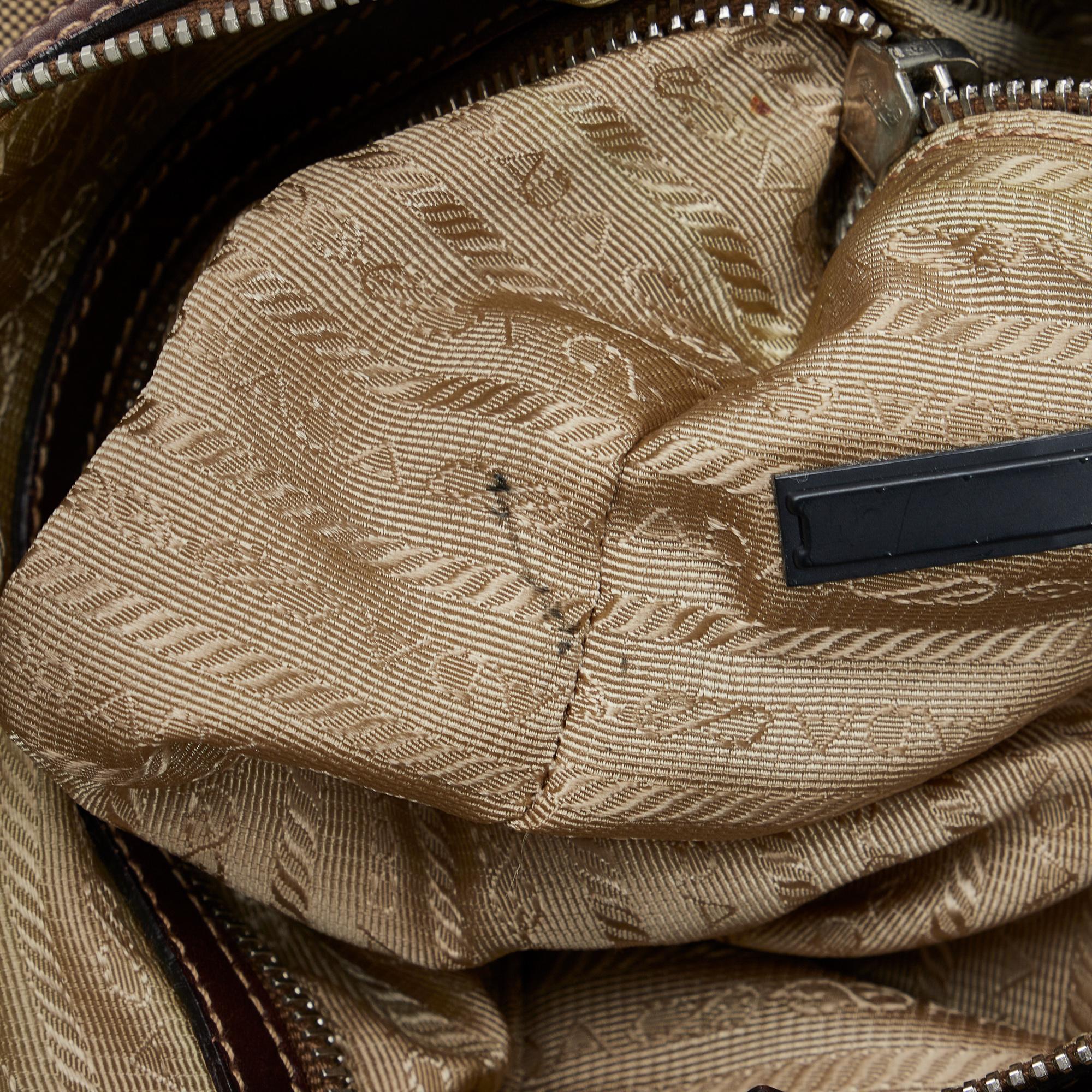 Prada Canapa Logo Shoulder Bag (SHG-p9ychY)