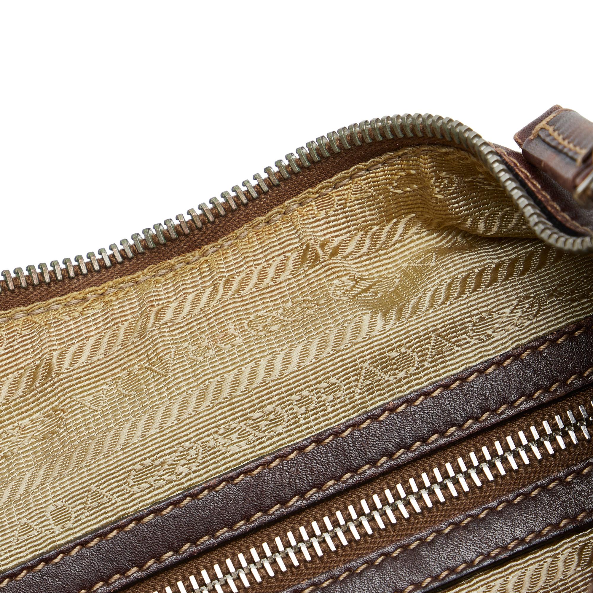 Prada Canapa Logo Shoulder Bag (SHG-p9ychY)