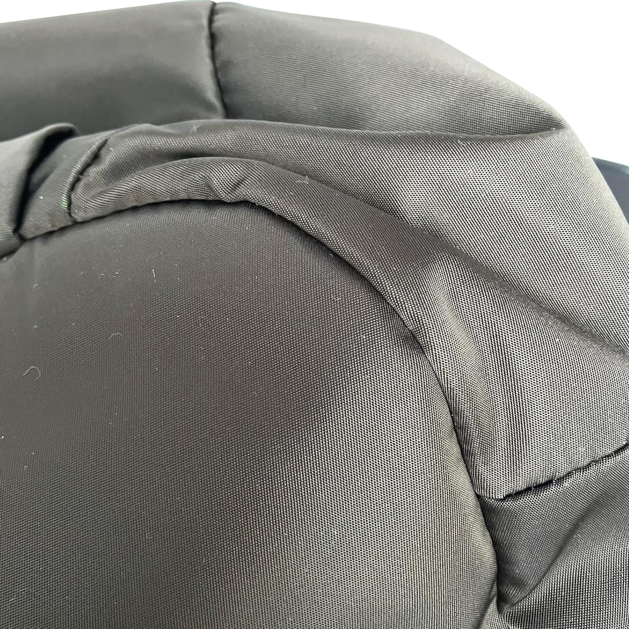 Prada Canapa Logo Tessuto Satchel (SHG-d7STAu)