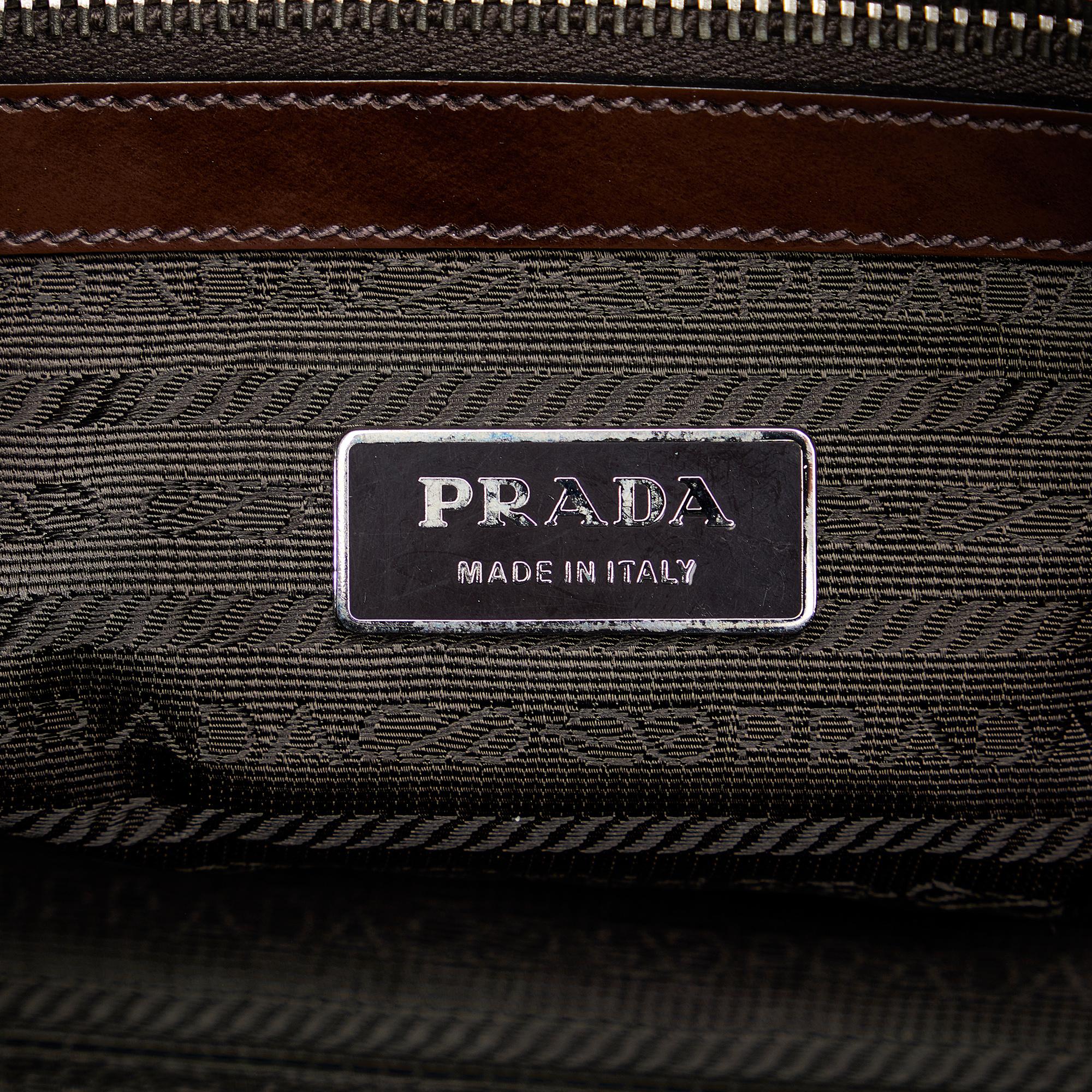 Prada Canapa Logo Tessuto Shoulder Bag (SHG-sE8RaJ)