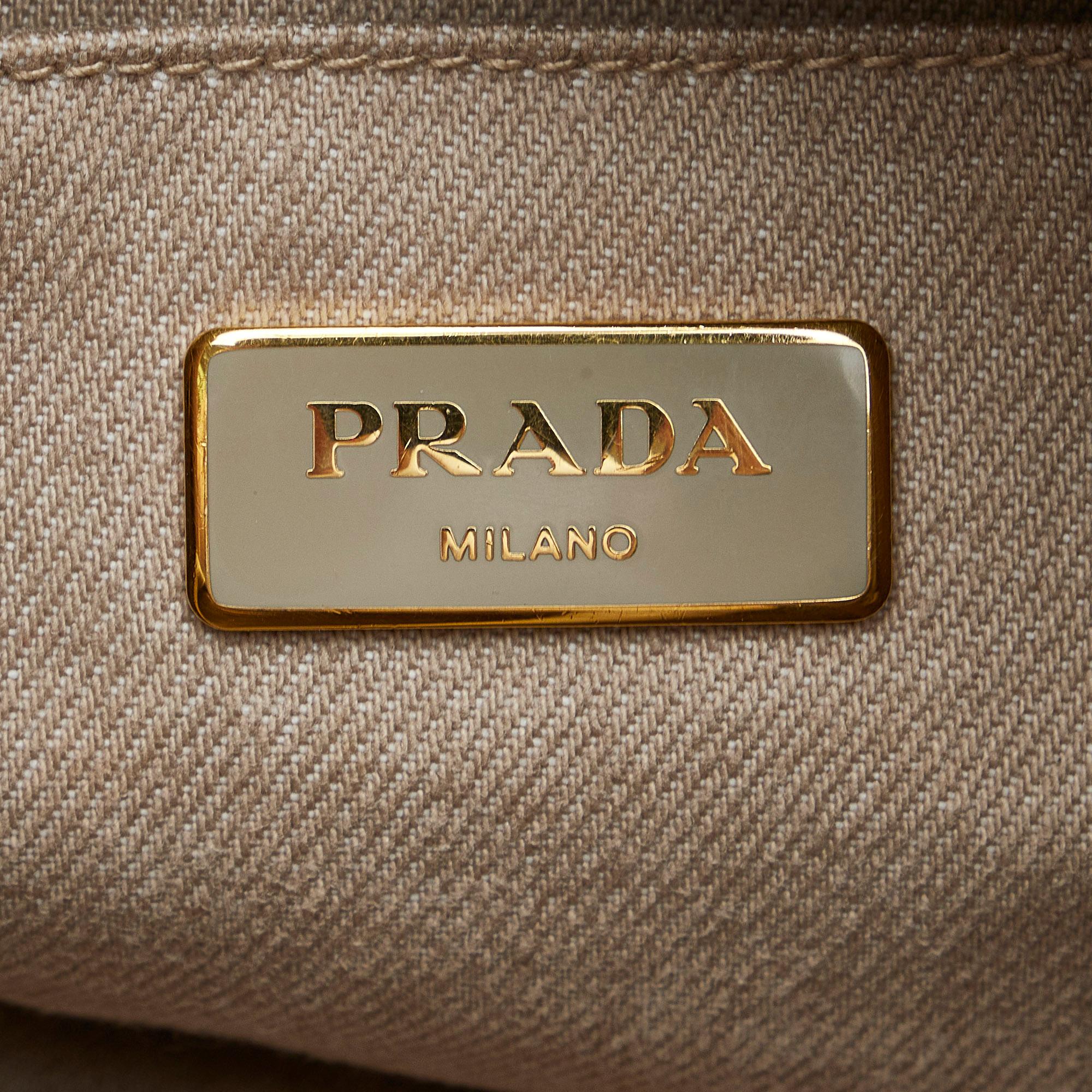 Prada Canapa Logo Tote (SHG-h7ROBb)
