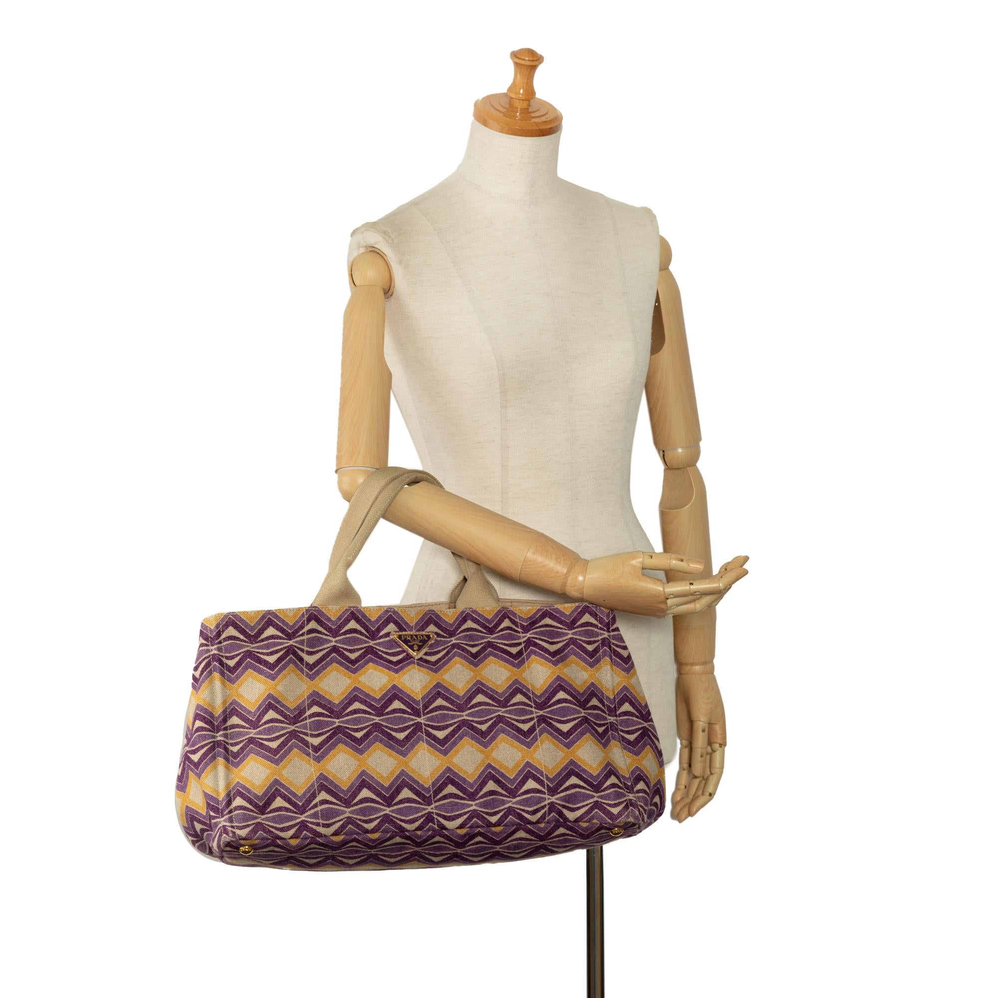 Prada Canapa Stampata (SHG-7yGIFO)