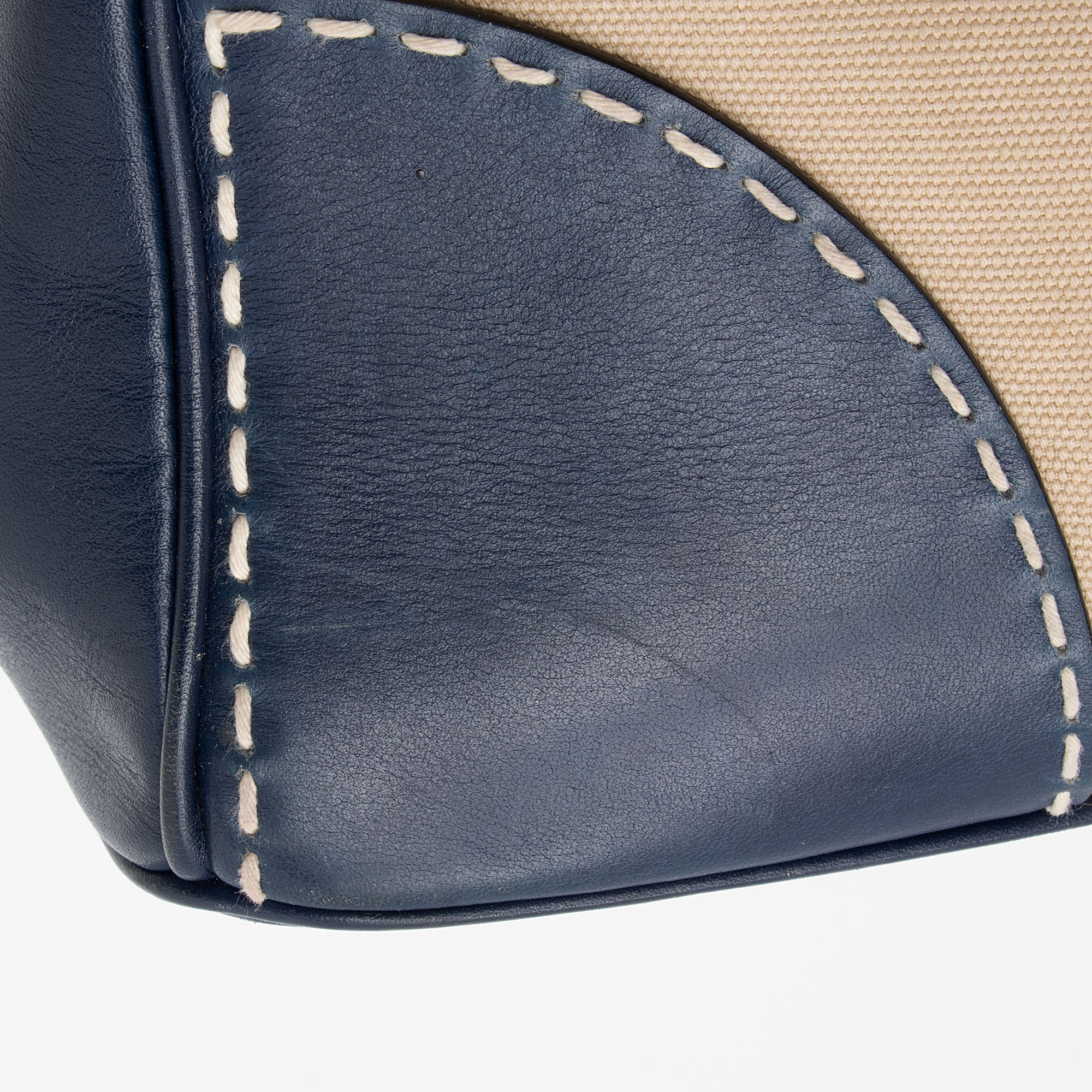 Prada Canvas Calfskin Stitch City Tote (SHF-FzLXxK)
