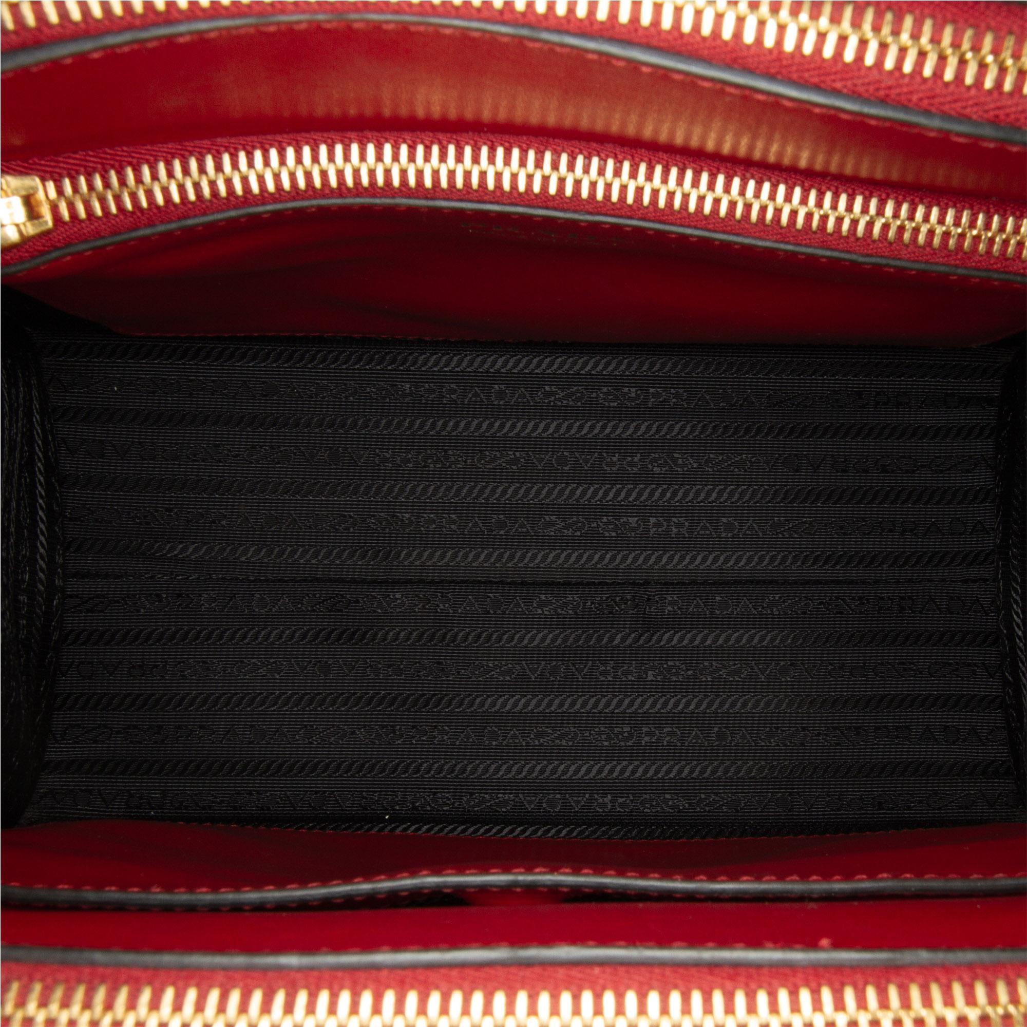 Prada City Calf Greca Saffiano Paradigme Satchel (SHG-g4US7N)