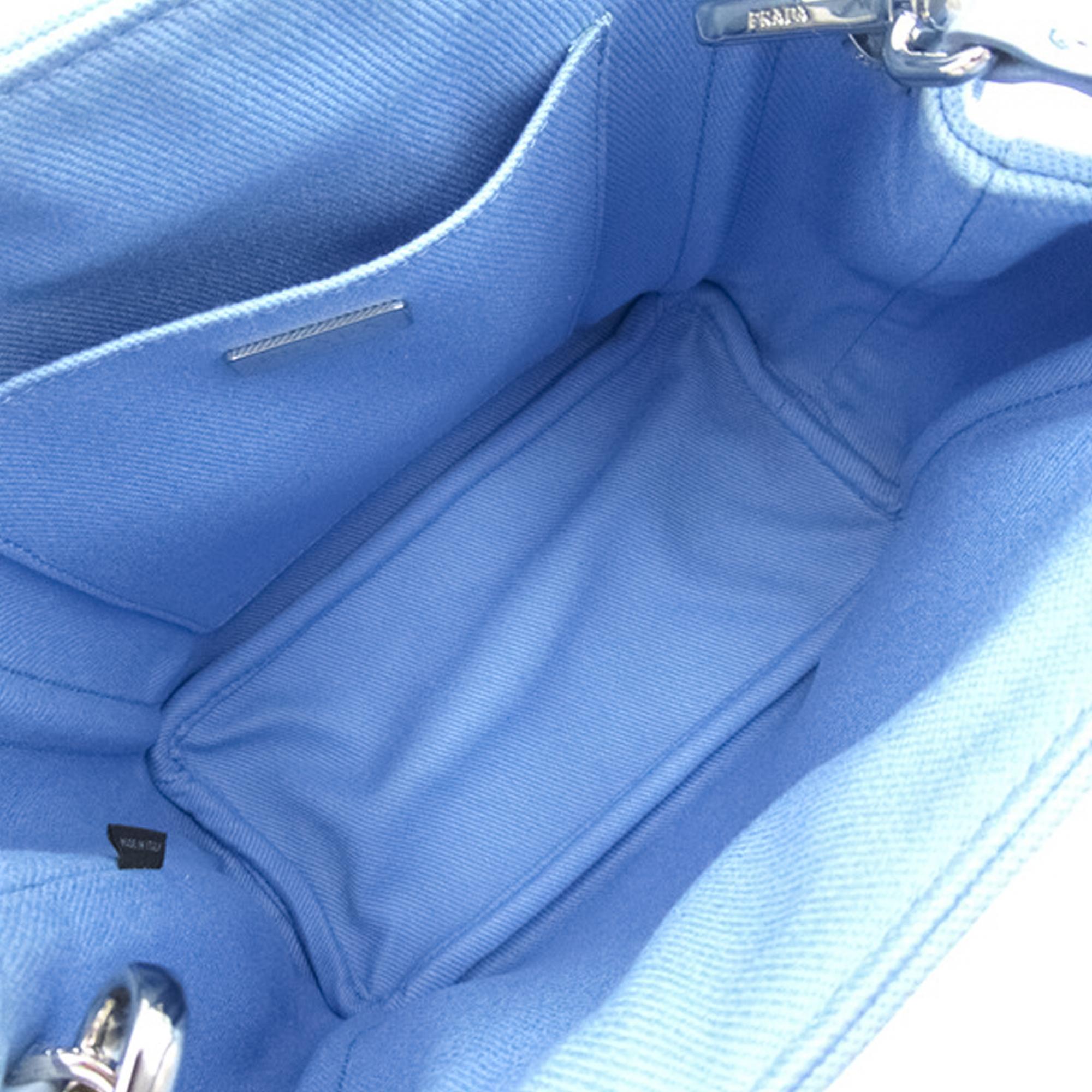 Prada Drill Ricamo Satchel (SHG-UVRVnG)