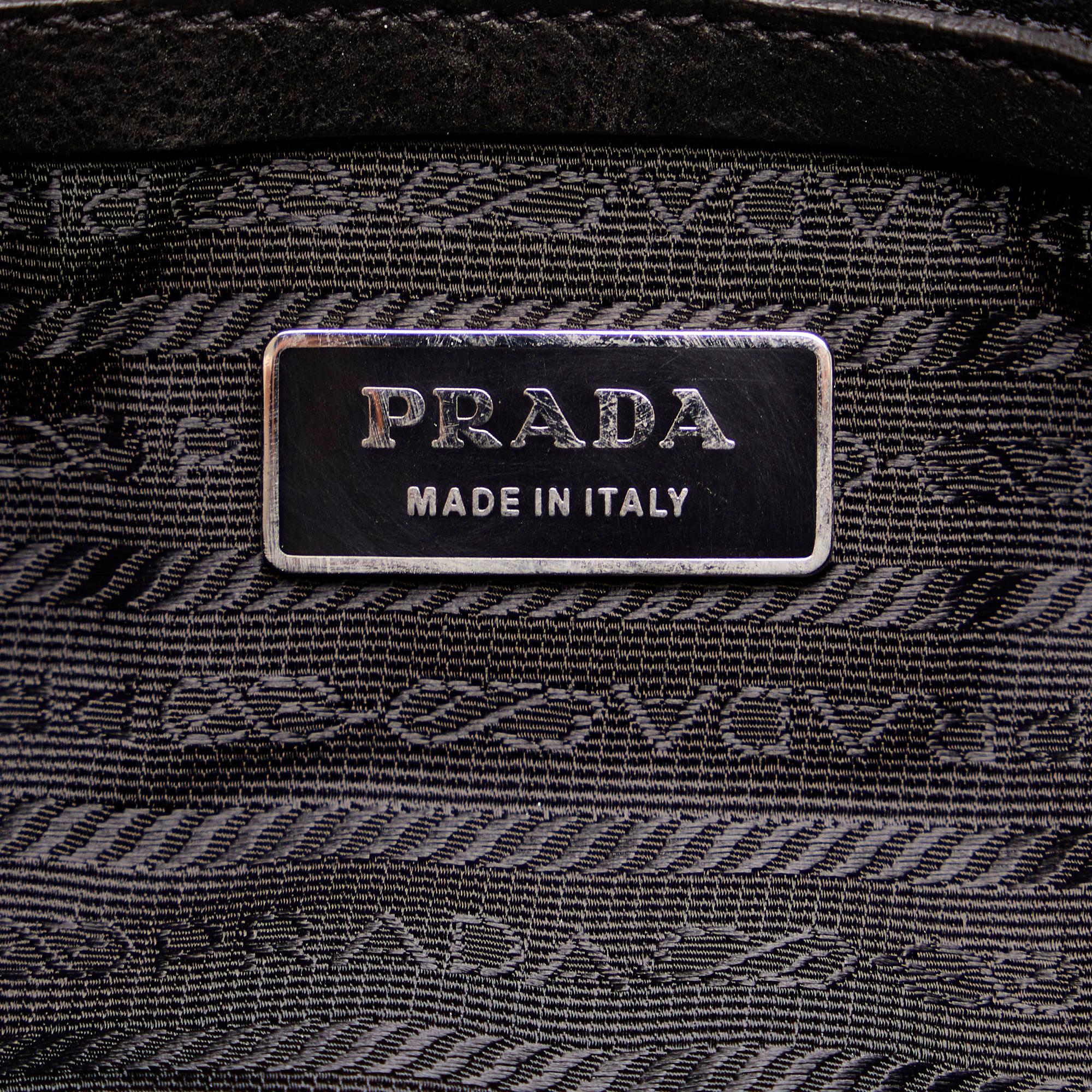 Prada Easy Shoulder Bag (SHG-FlM7Sg)