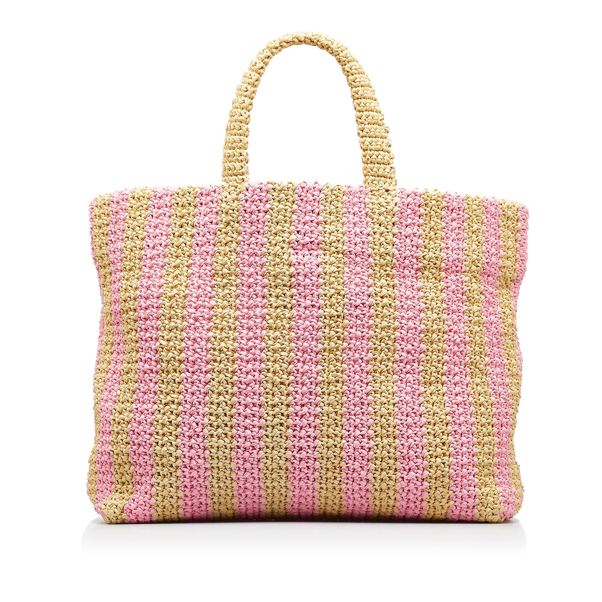 Prada Large Raffia Logo Tote (SHG-BKbVMU)