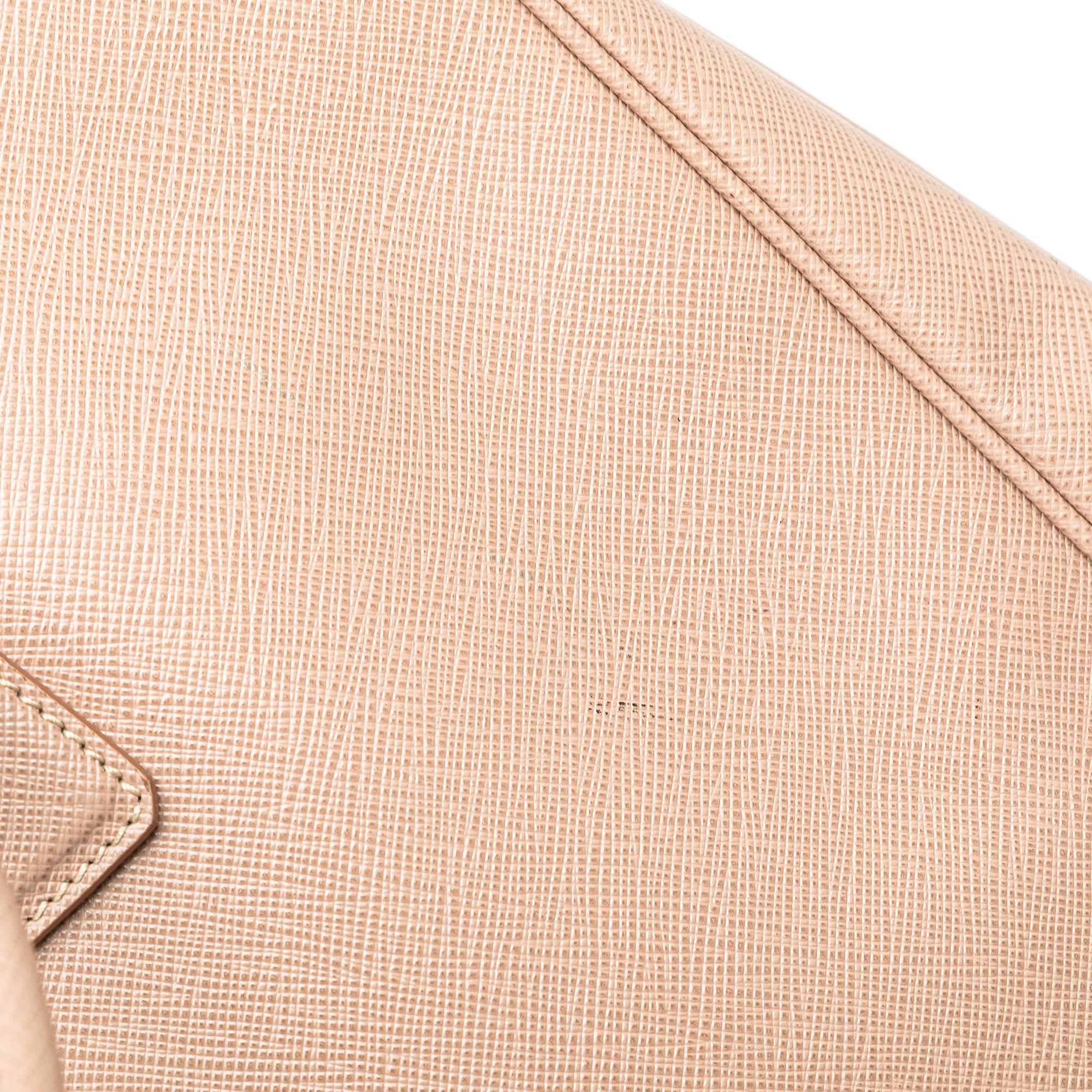 Prada Large Saffiano Galleria Double Zip (SHG-XX4cMw)