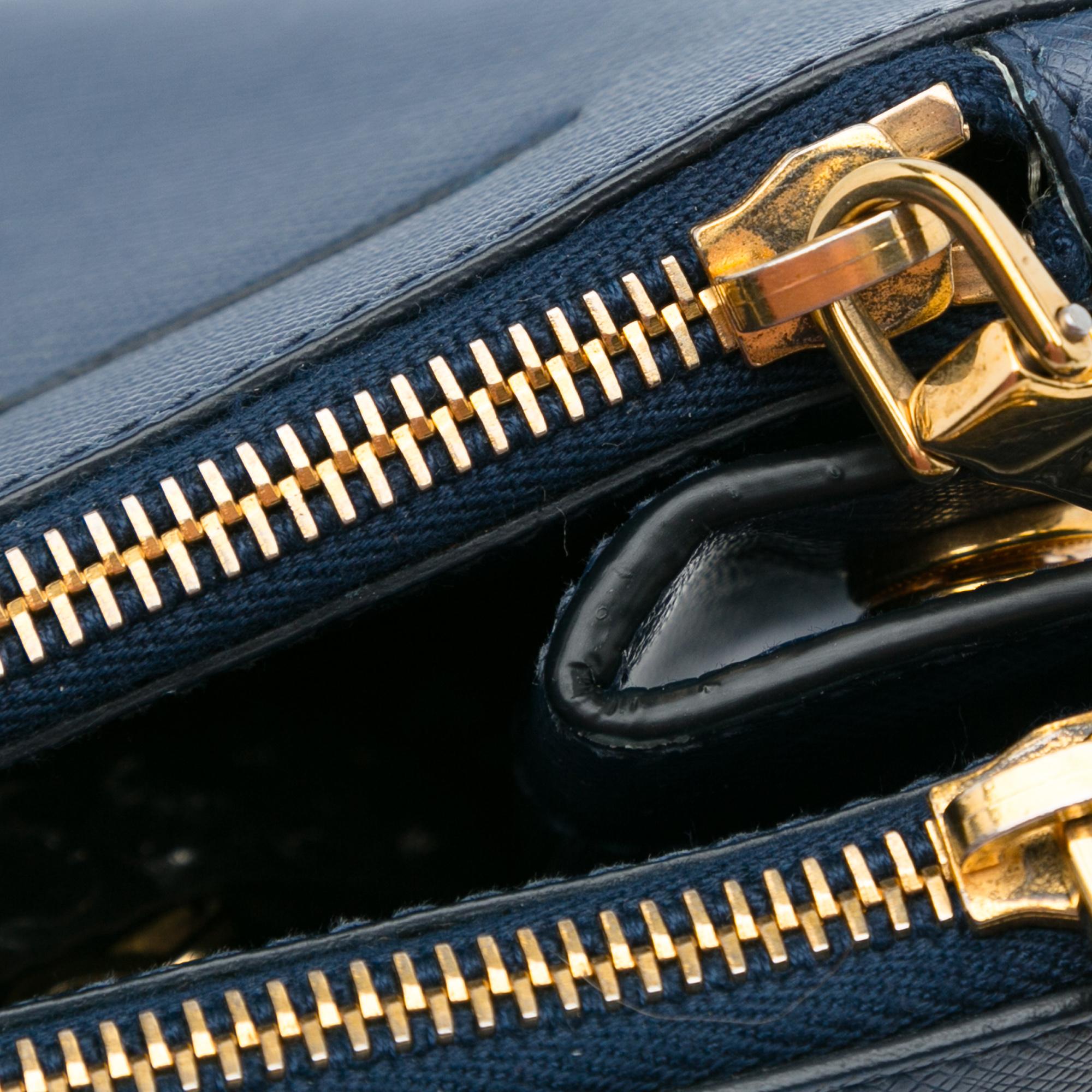 Prada Large Saffiano Galleria Tote (SHG-EJYXhI)