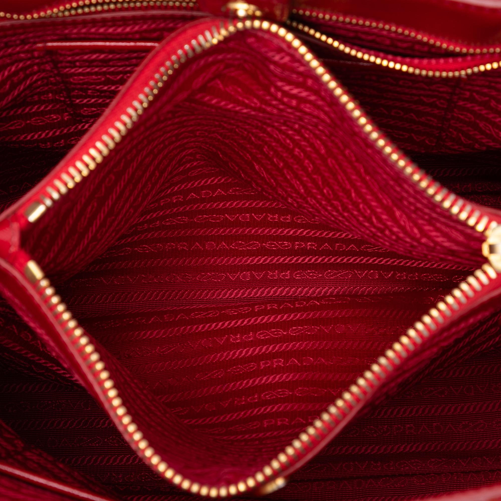 Prada Large Saffiano Vernice Galleria Satchel