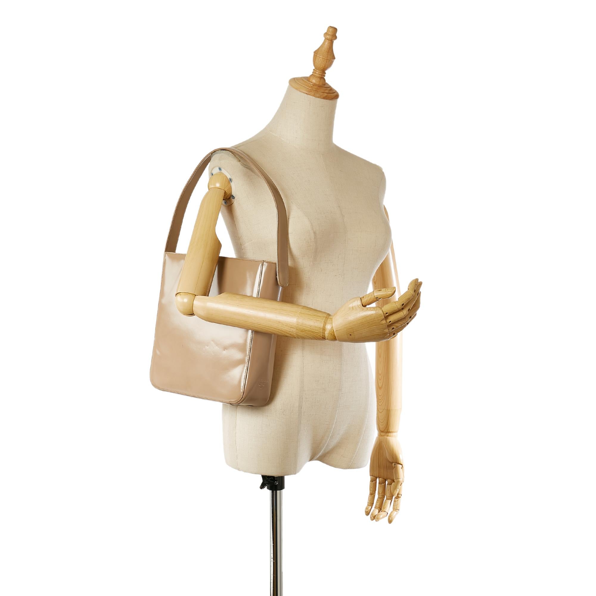 Prada Leather Shoulder Bag (SHG-31793)