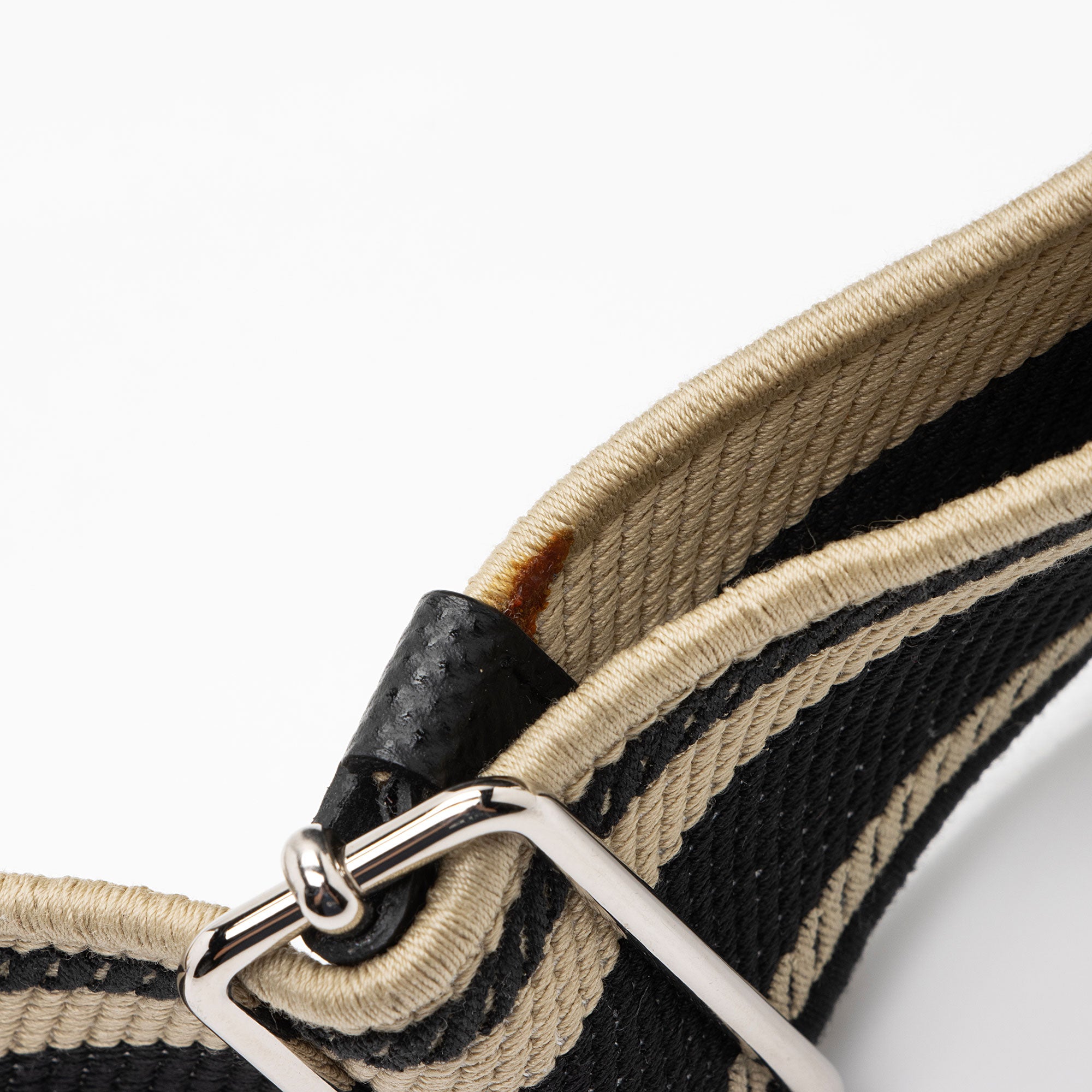 Prada Leather Triangle Logo Flap Shoulder Bag (SHF-gkkZ4n)