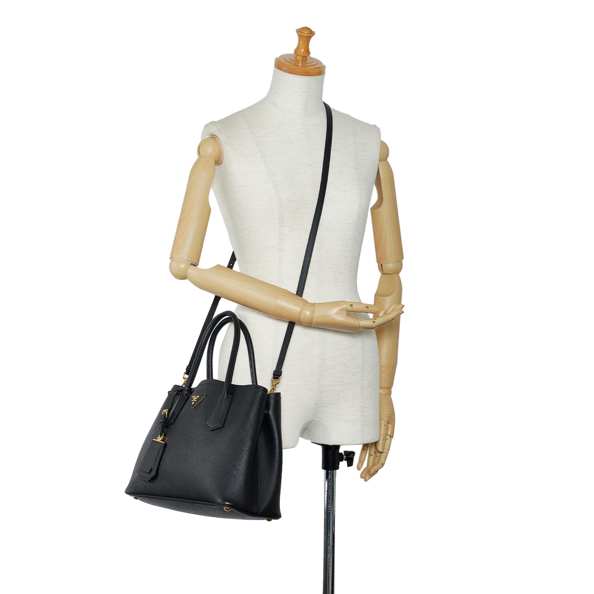 Prada Medium Saffiano Cuir Double Satchel (SHG-4OiFV8)
