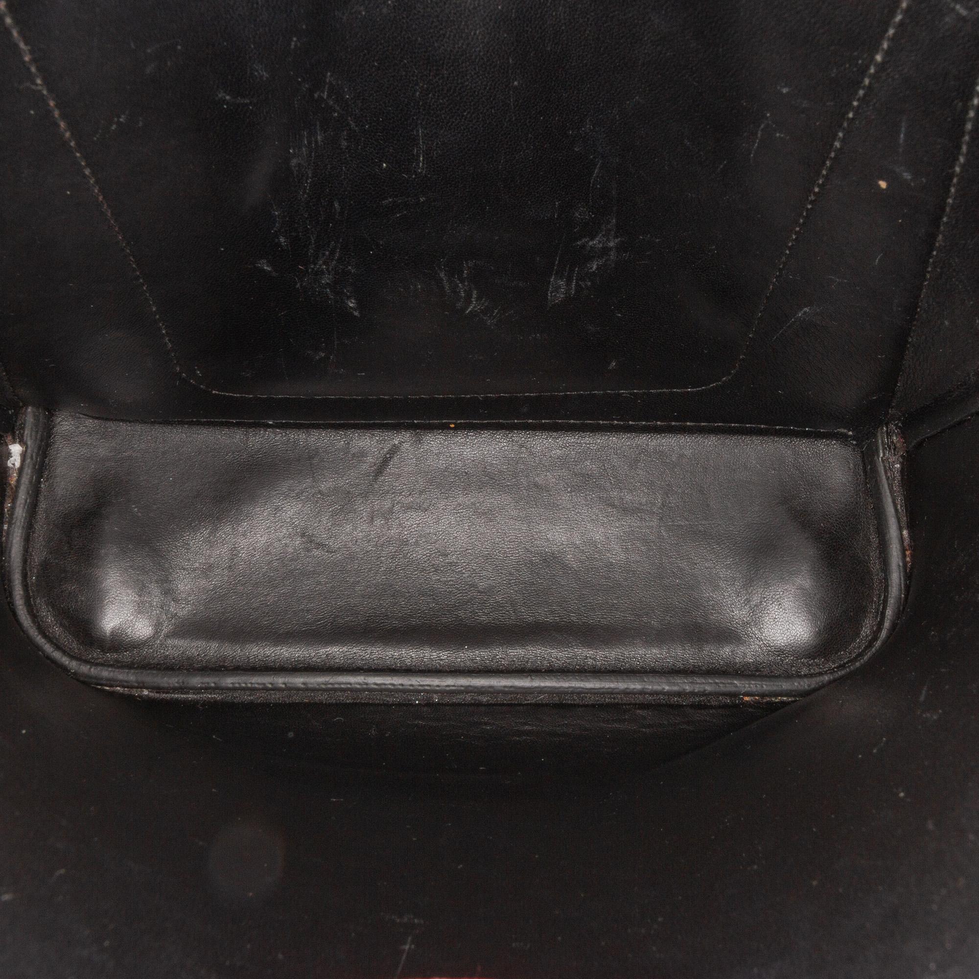 Prada Medium Saffiano Cuir Panier