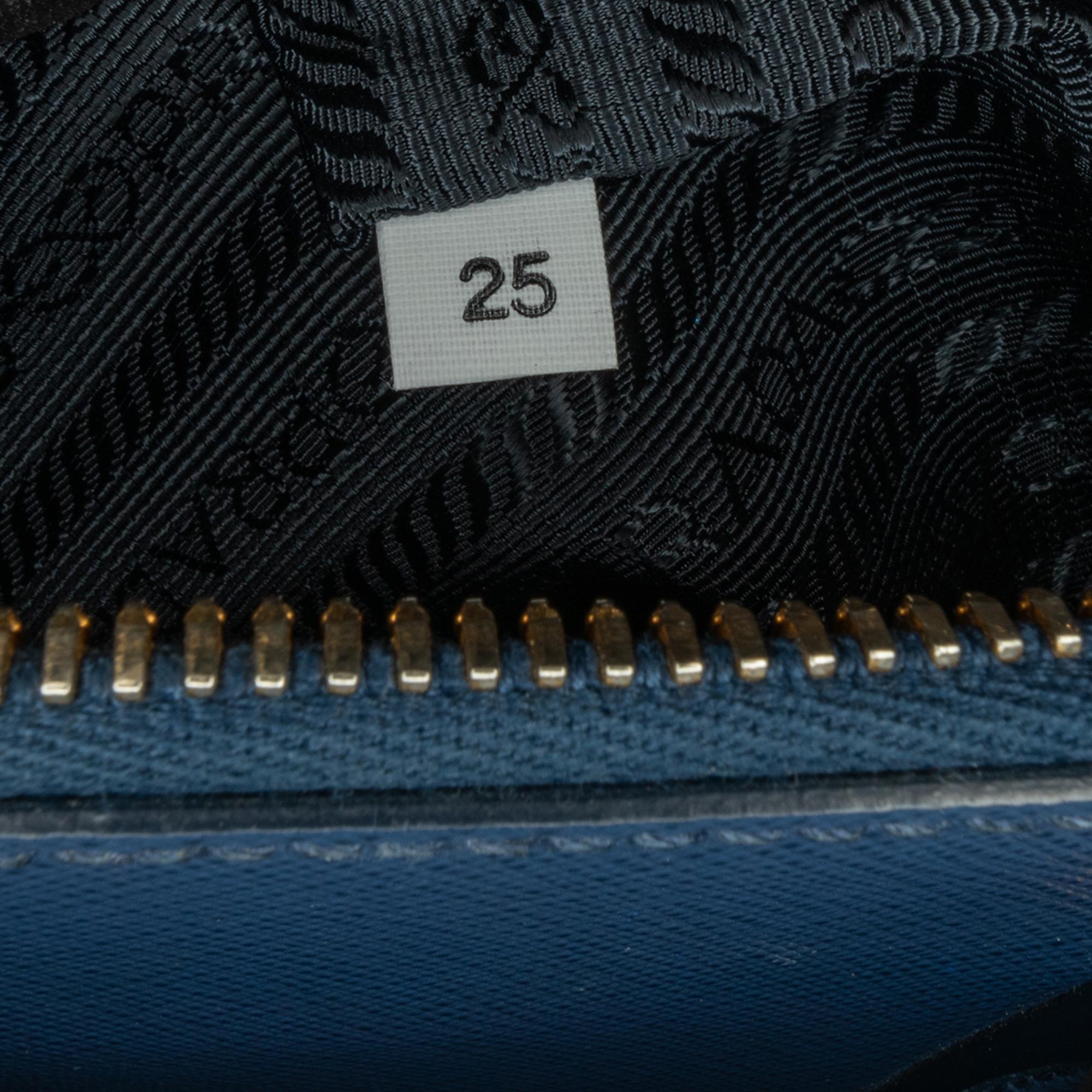 Prada Medium Saffiano Lux Promenade Satchel (SHG-NukDFP)