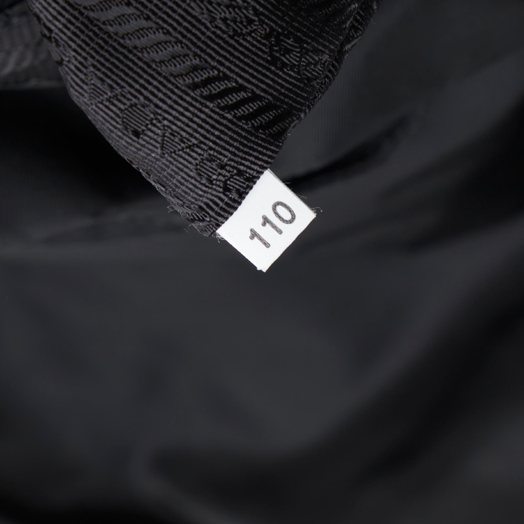 Prada Paillette-Accent Tessuto Backpack (SHG-JrrZ3s)