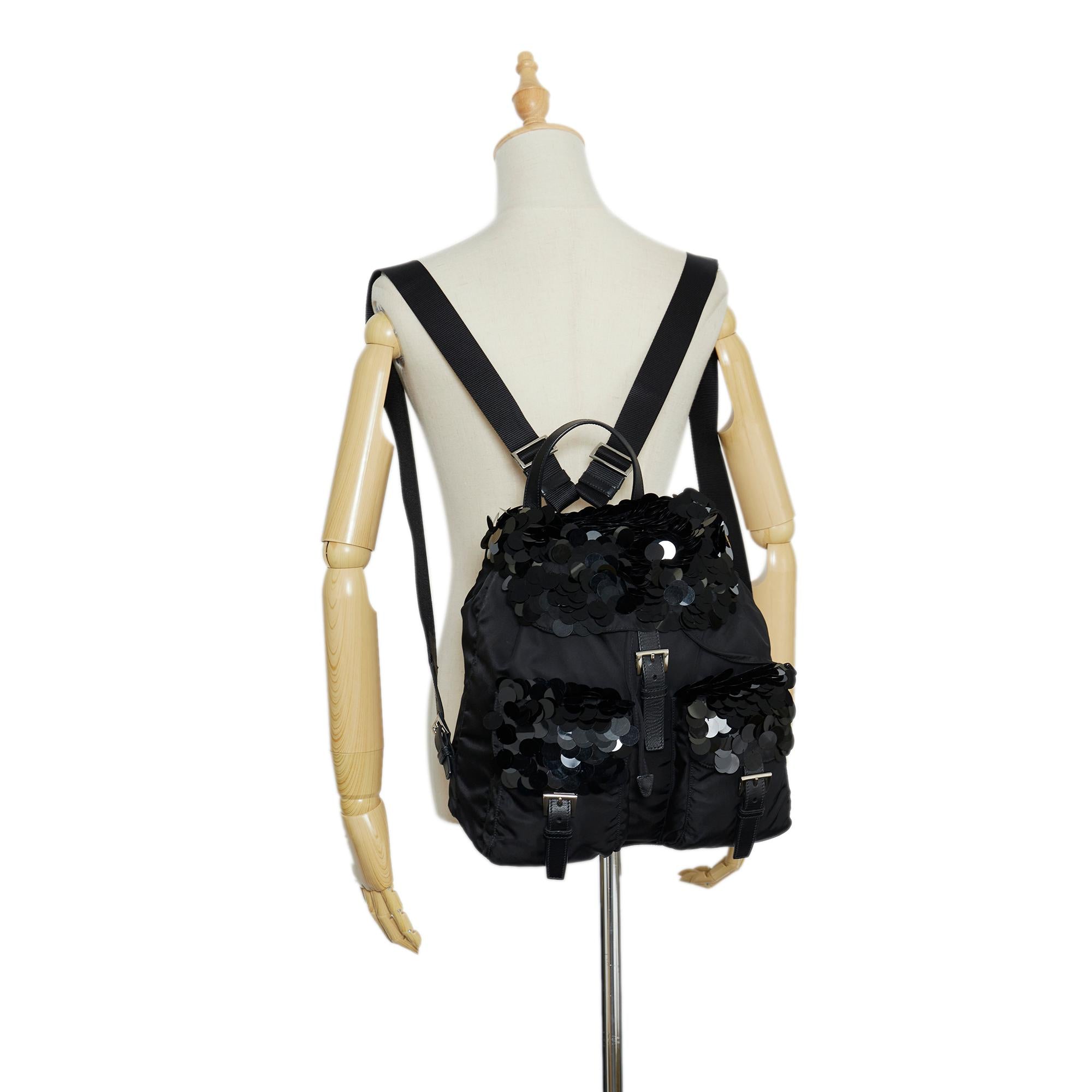 Prada Paillette-Accent Tessuto Backpack (SHG-JrrZ3s)