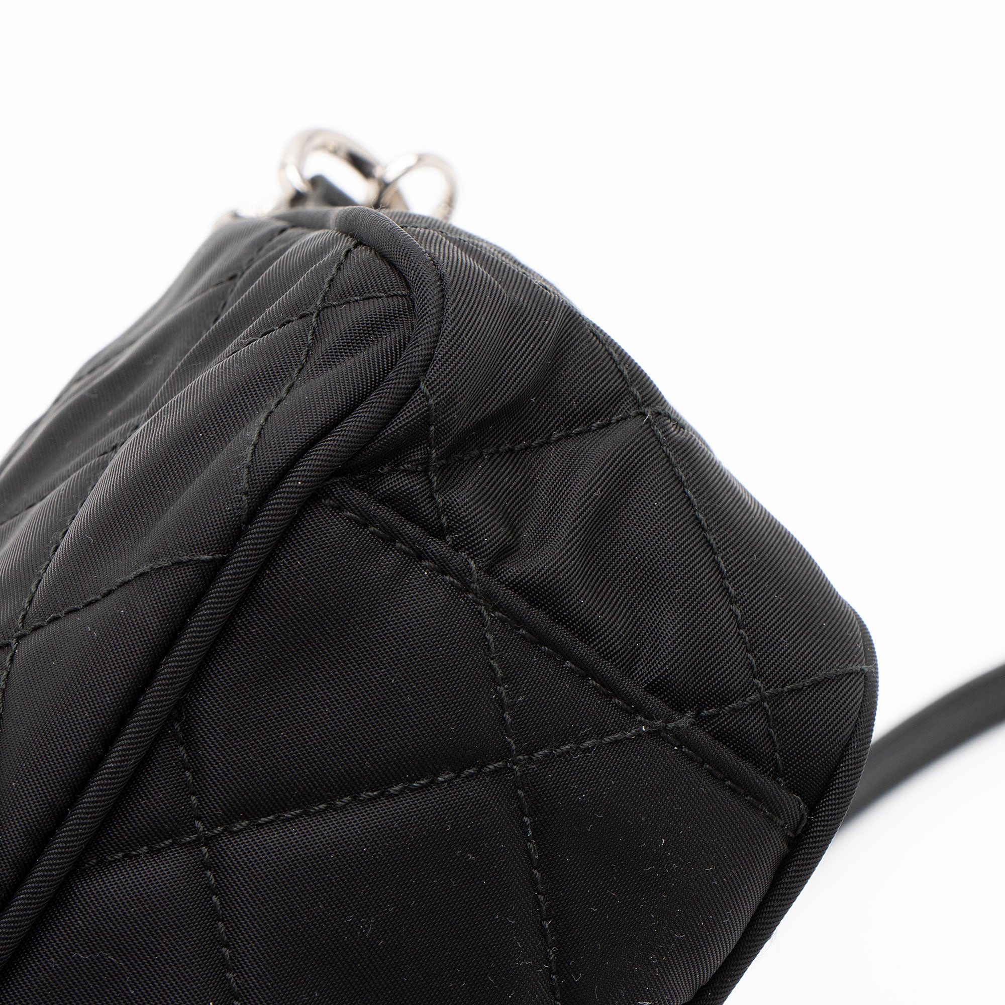 Prada Quilted Tessuto Impuntu Crossbody (SHF-PSvl96)