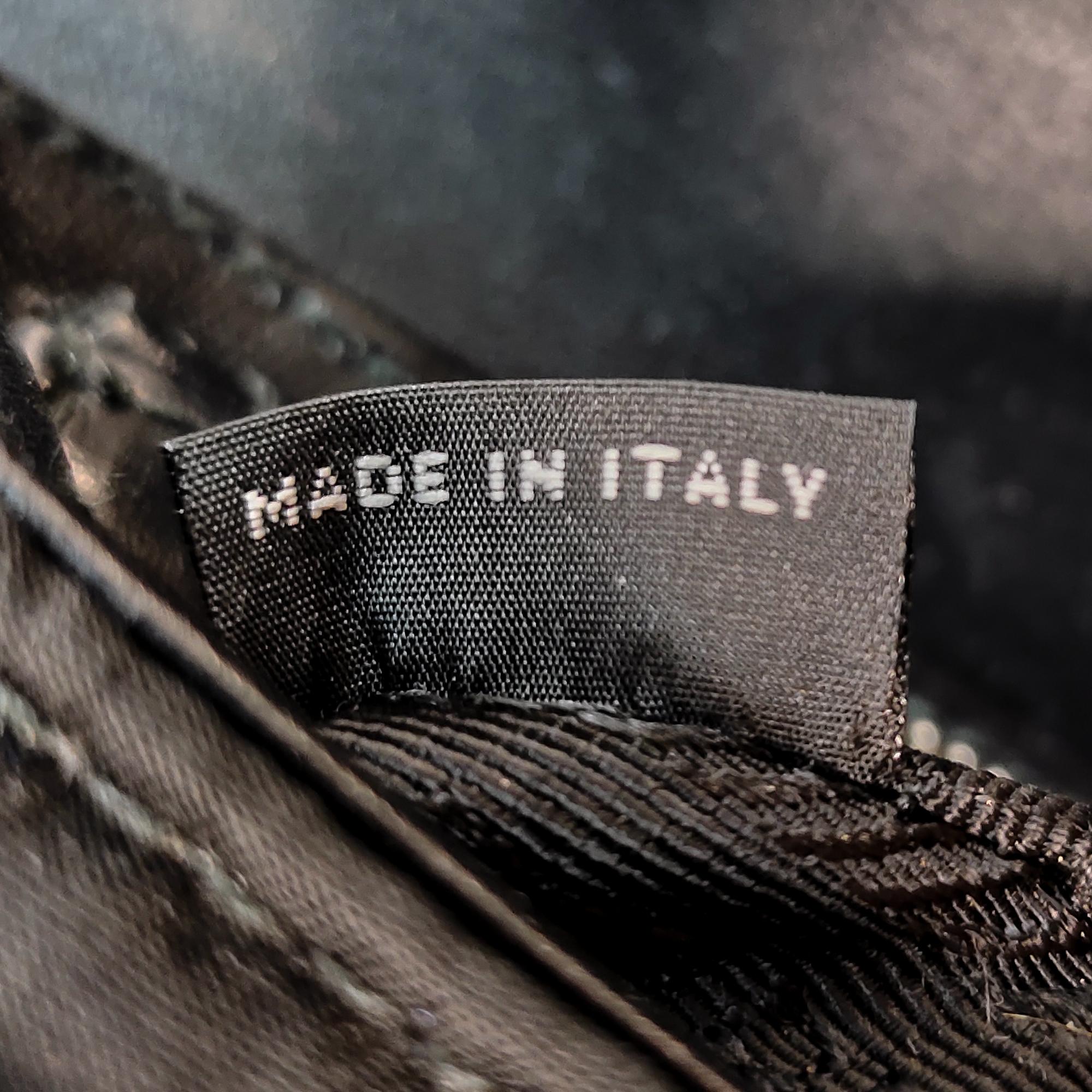 Prada Re Nylon Spazzolato Pocket Crossbody Bag (SHG-36812)