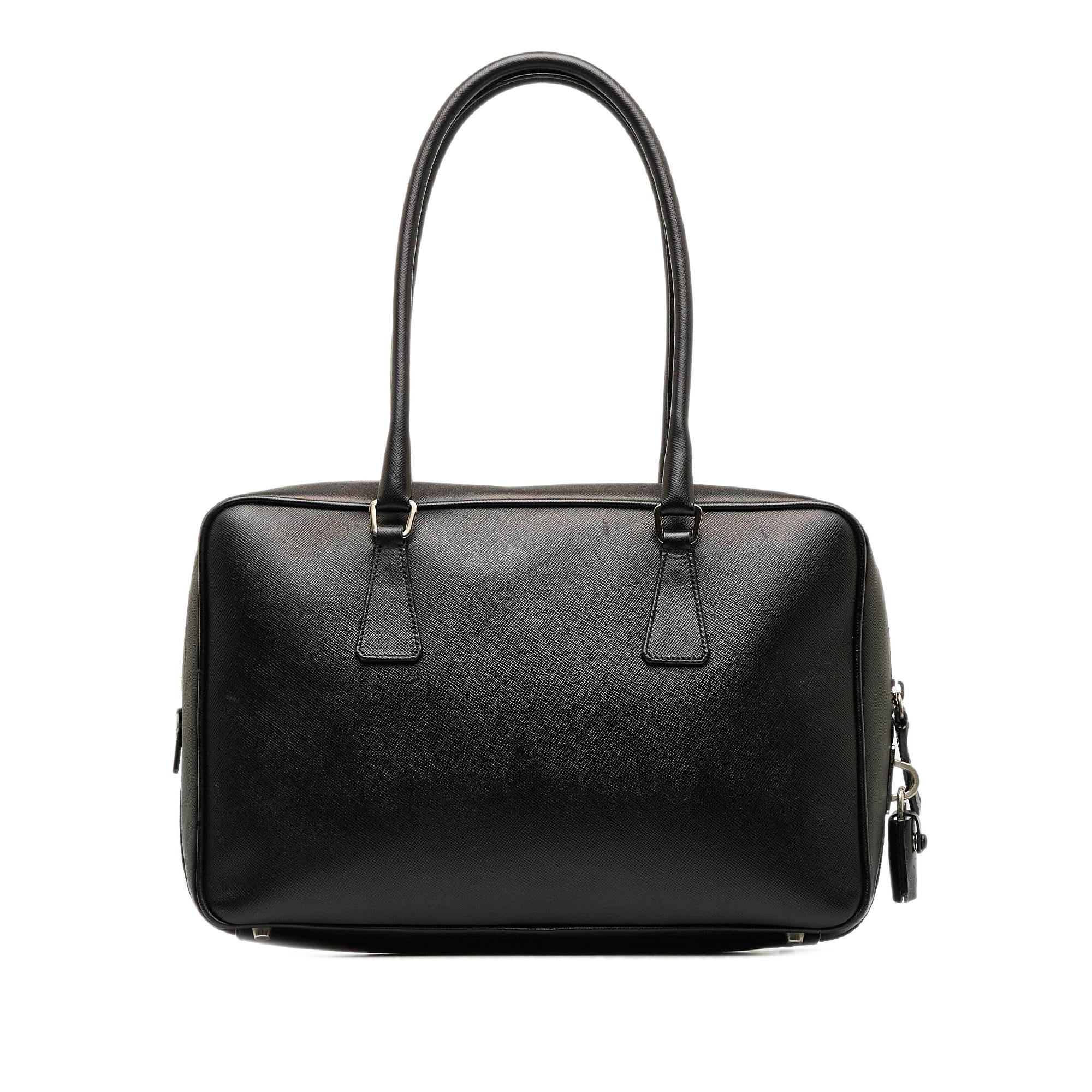 Prada Saffiano Bauletto (SHG-6Otw0x)