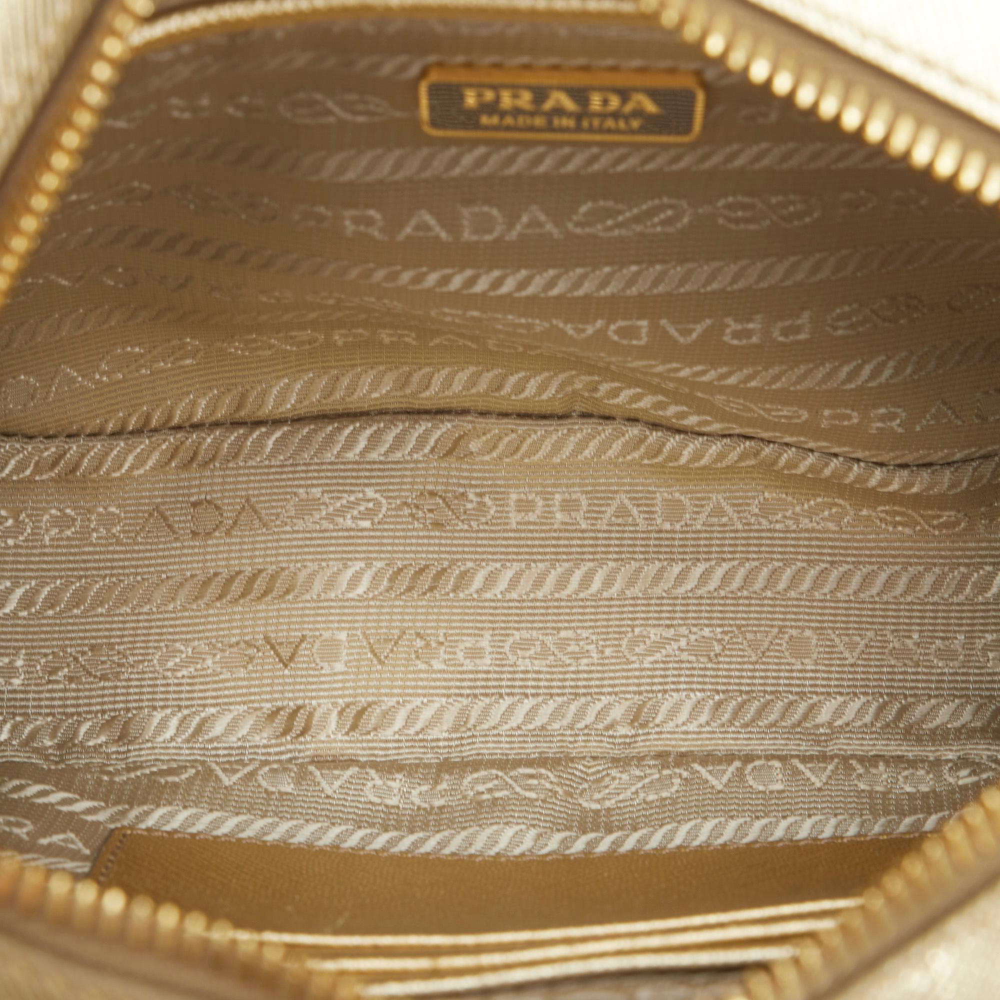 Prada Saffiano Belt Bag (SHG-6d5xVT)