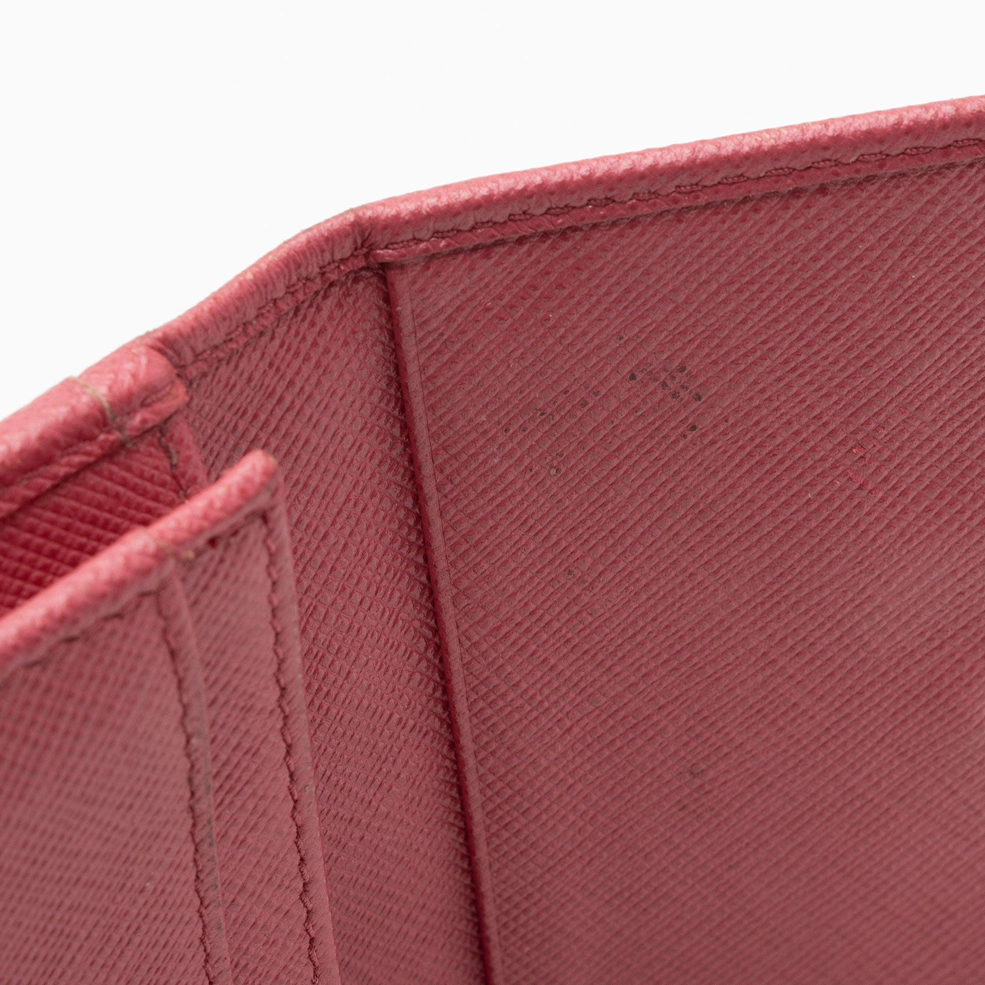Prada Saffiano Card Case (SHF-0Ipb29)