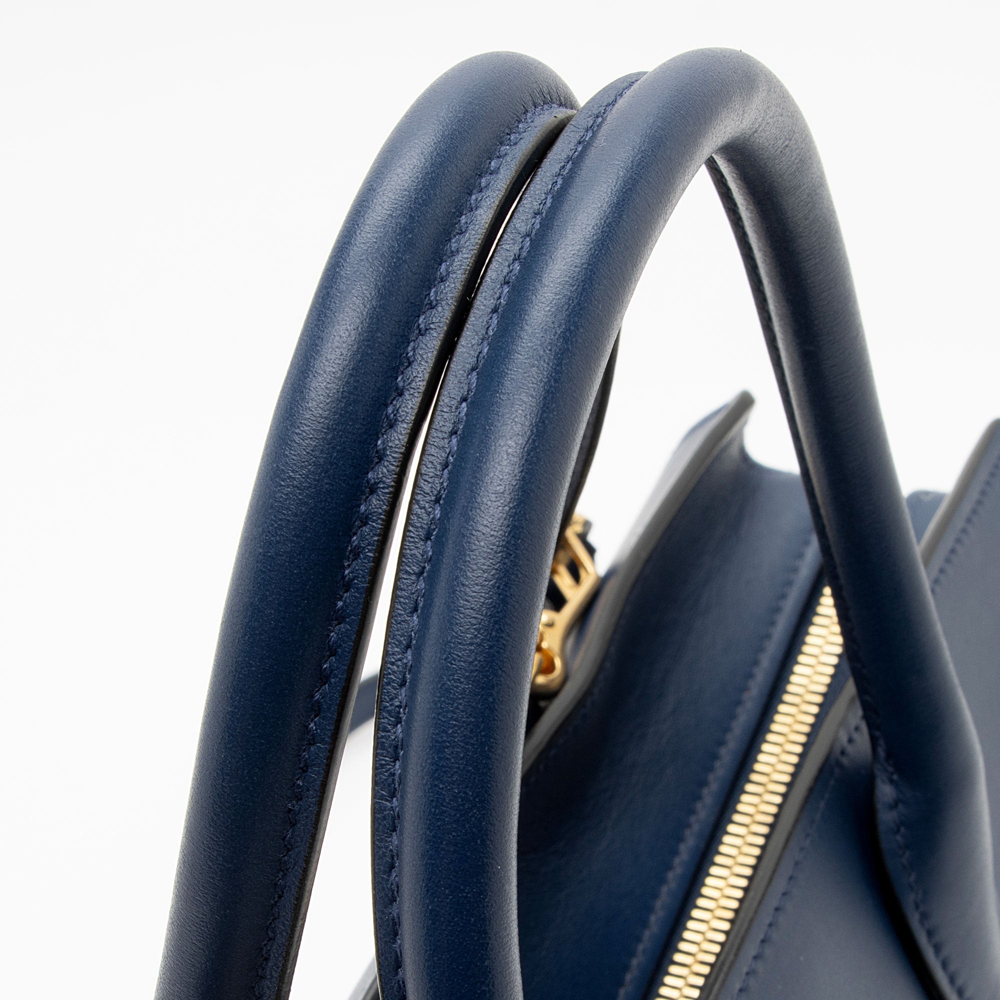 Prada Saffiano City Calf Esplanade Medium Tote (SHF-gGZXTx)