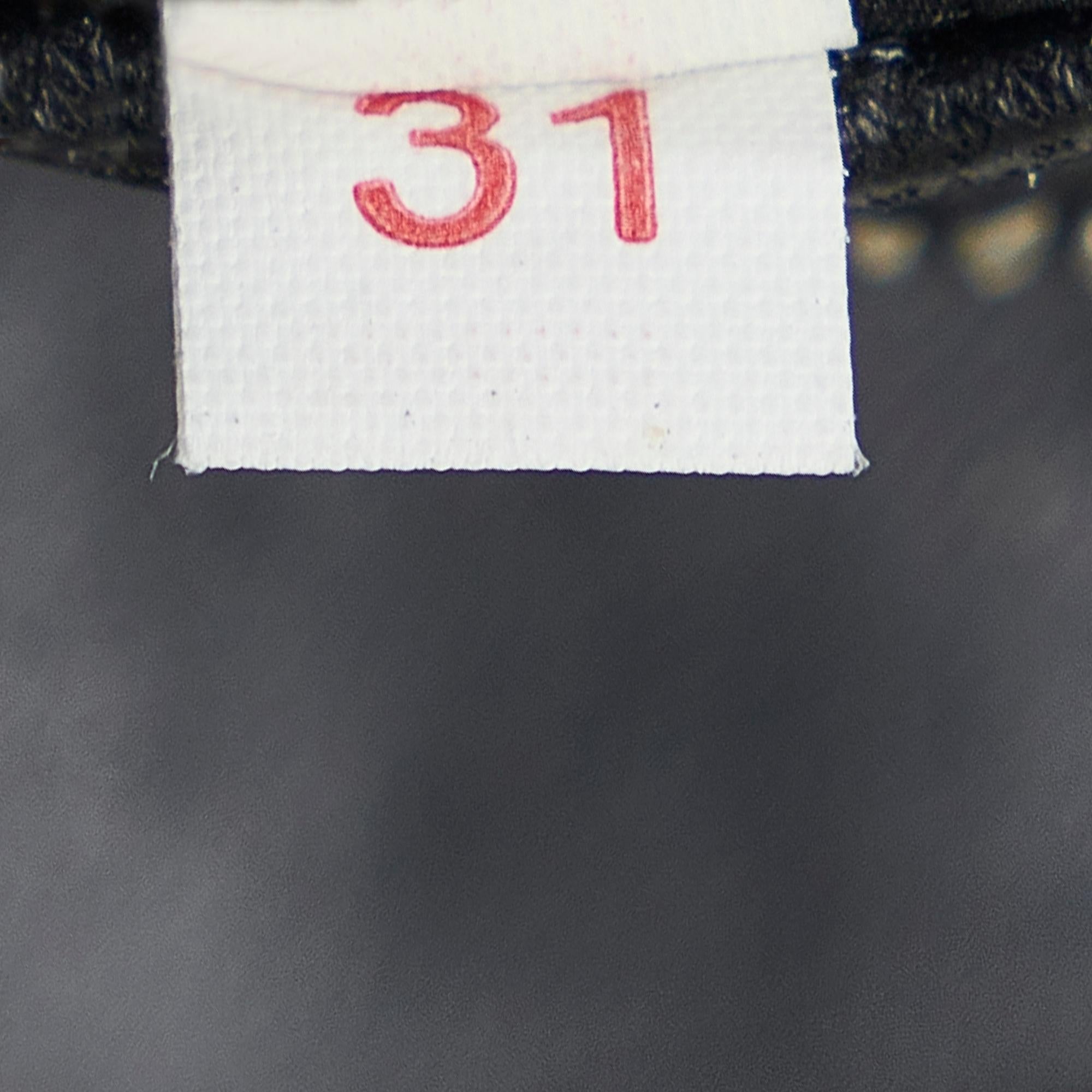 Prada Saffiano Clutch (SHG-bUHRWq)