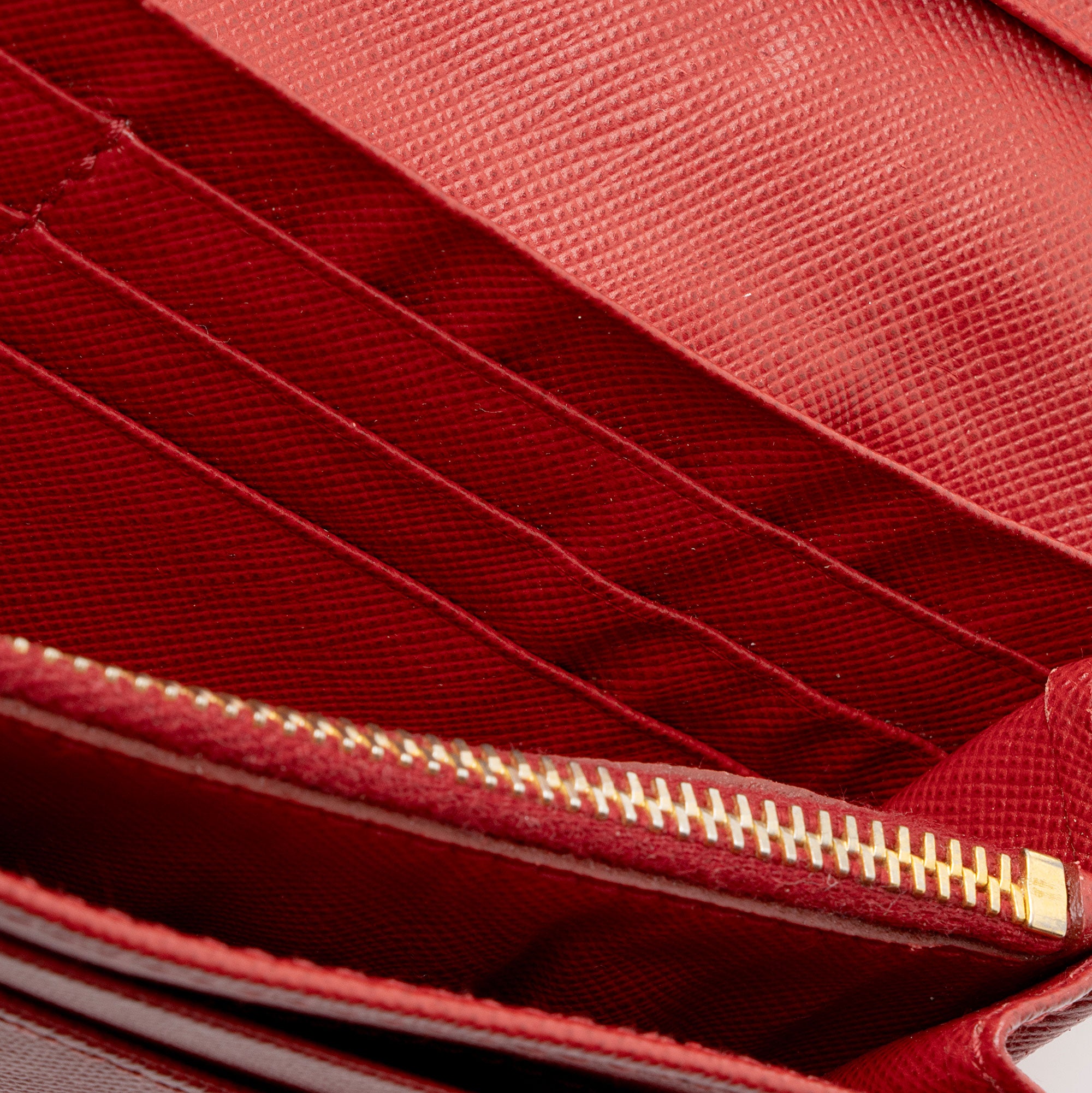 Prada Saffiano Continental Wallet (SHF-9tllgZ)