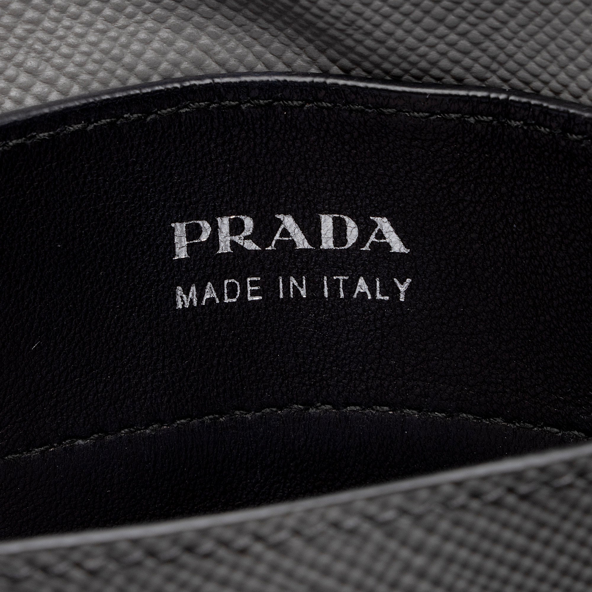 Prada Saffiano Cuir Double Handle Medium Tote (SHF-zjTFPc)