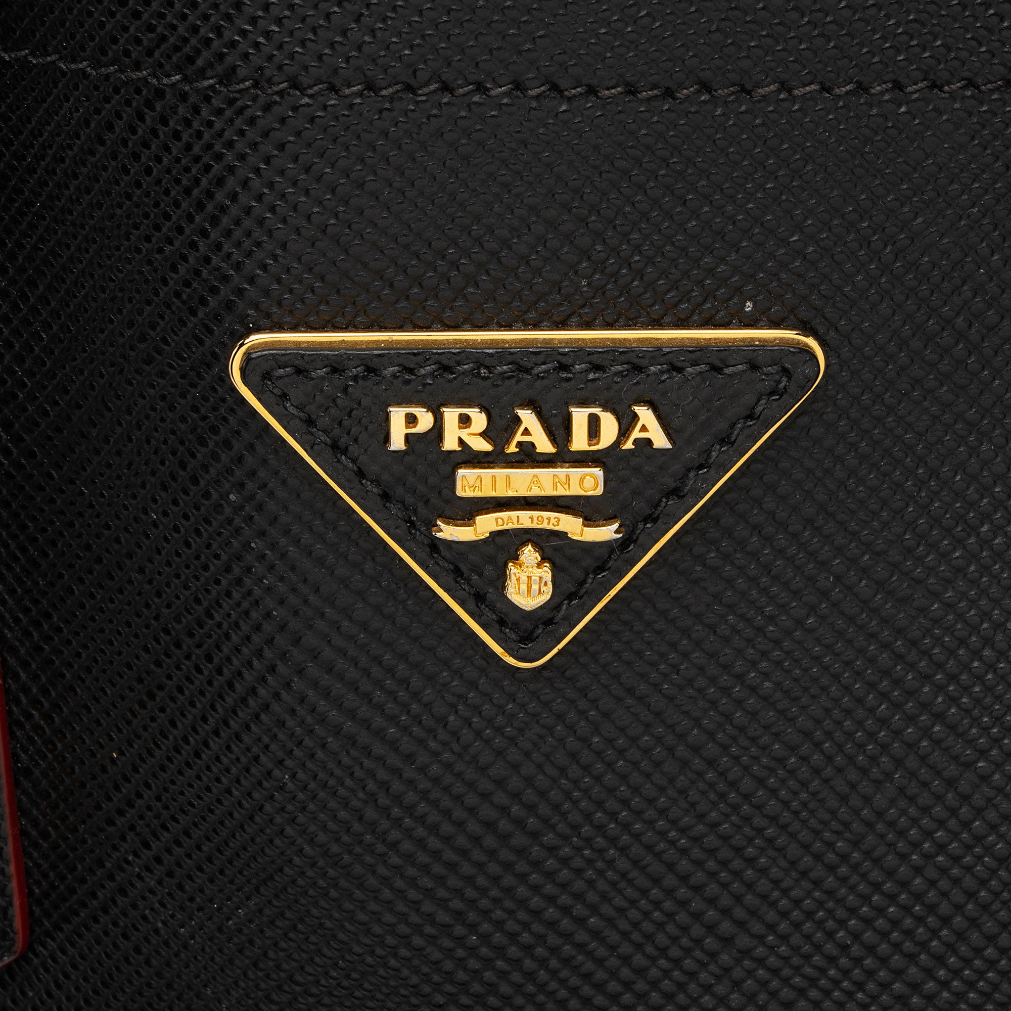 Prada Saffiano Cuir Double Handle Medium Tote (SHF-vwIdlX)