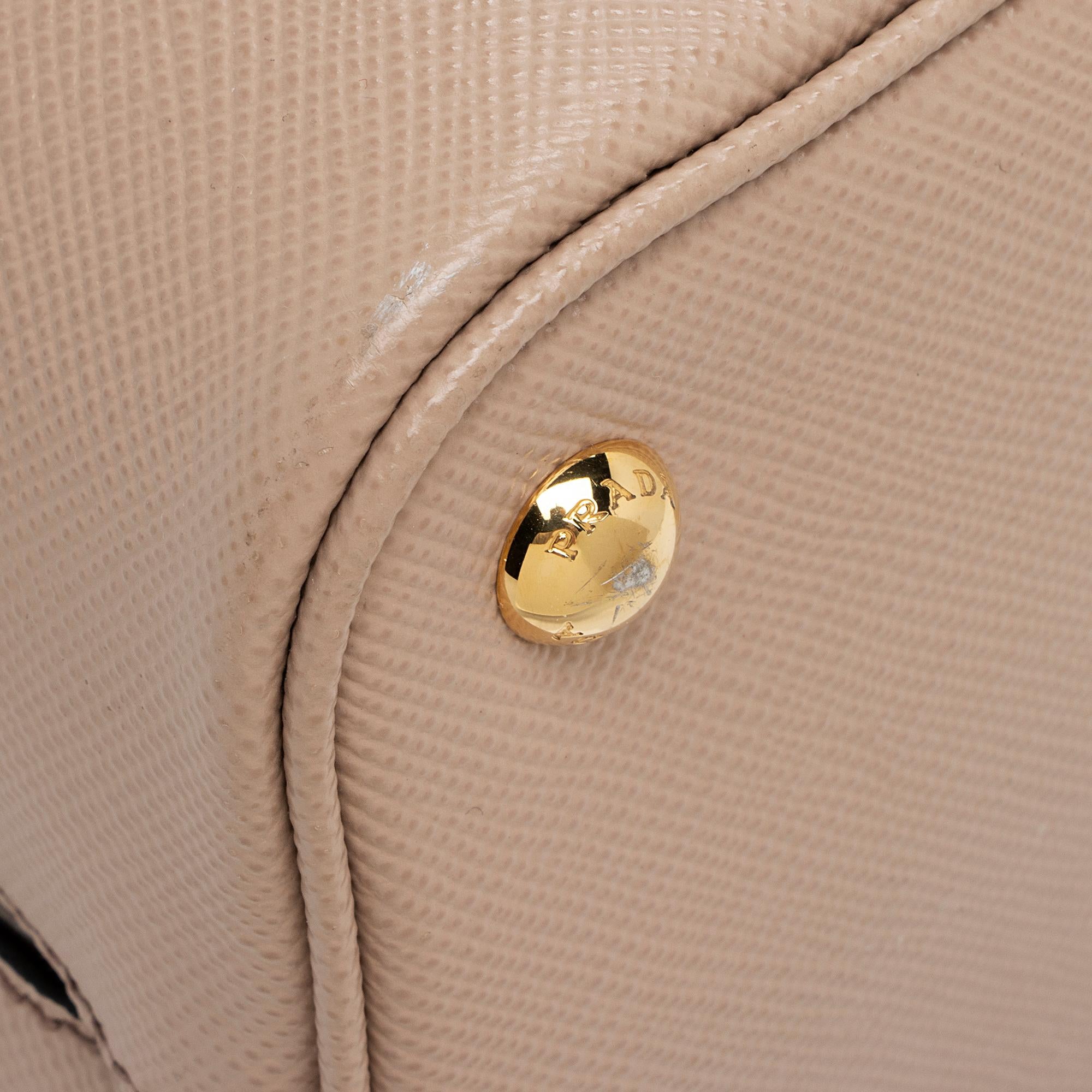 Prada Saffiano Cuir Panier Medium Bucket Bag (SHF-zU2Zyh)