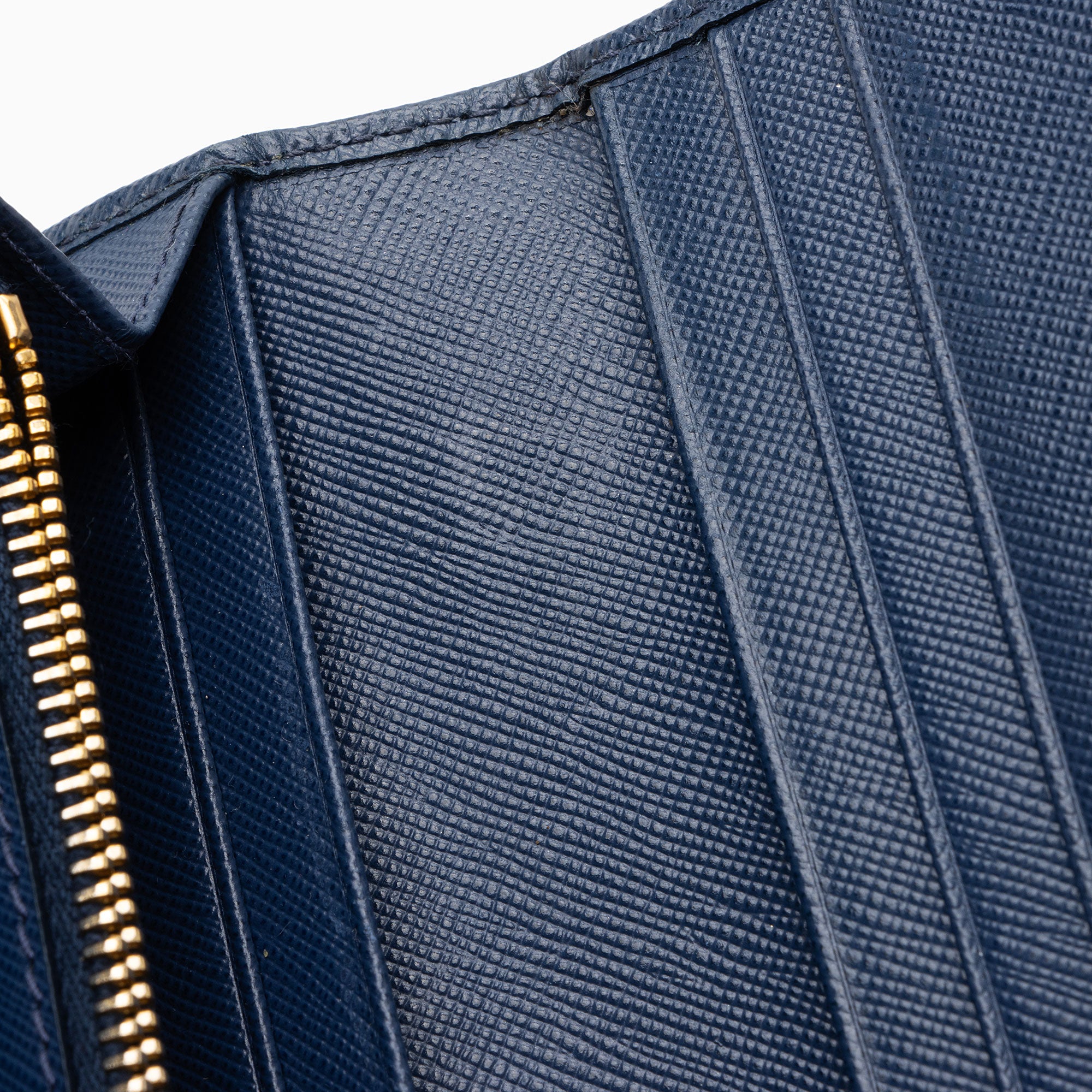 Prada Saffiano Leather Continental Wallet (SHF-BCKF4h)