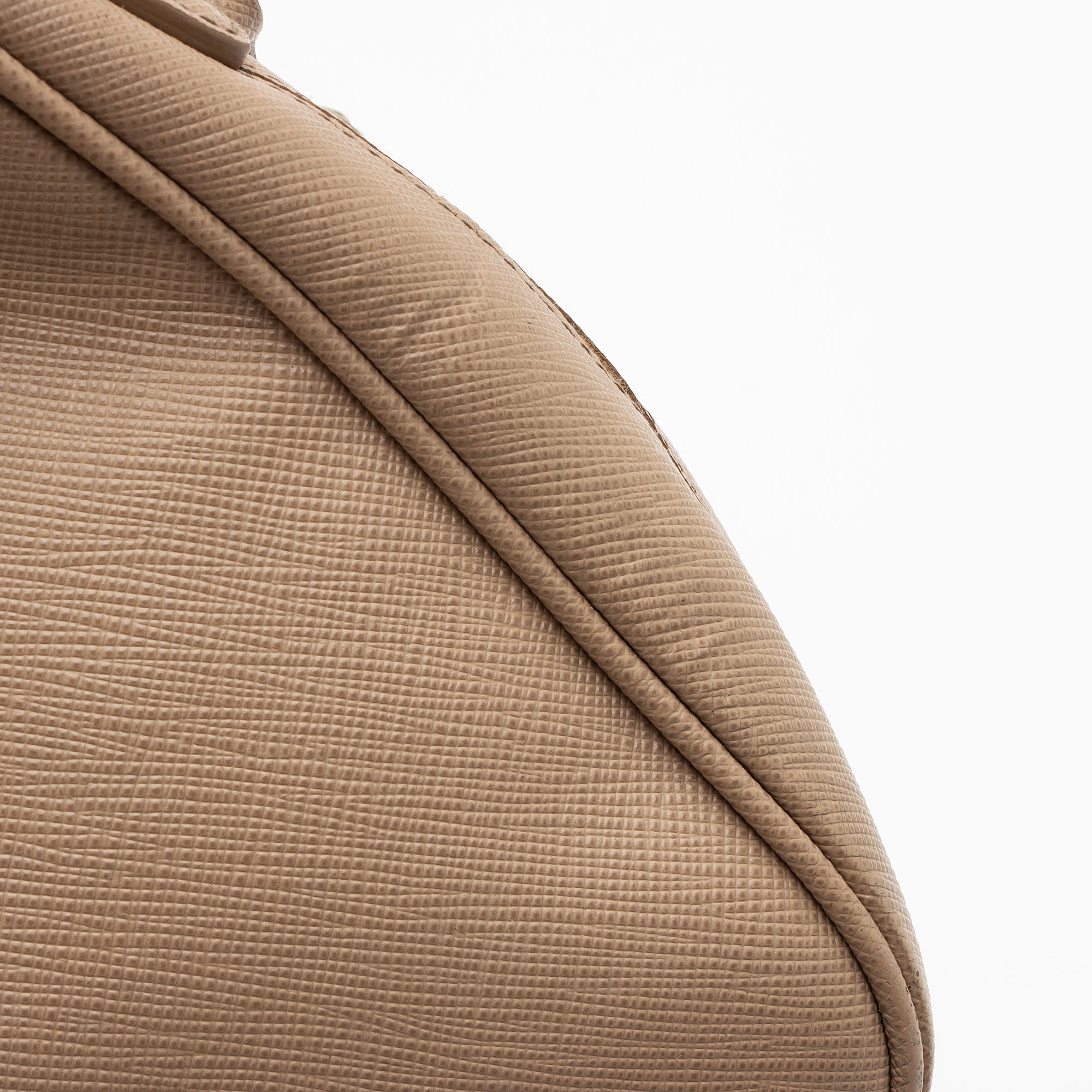 Prada Saffiano Re-Edition 2005 Crossbody