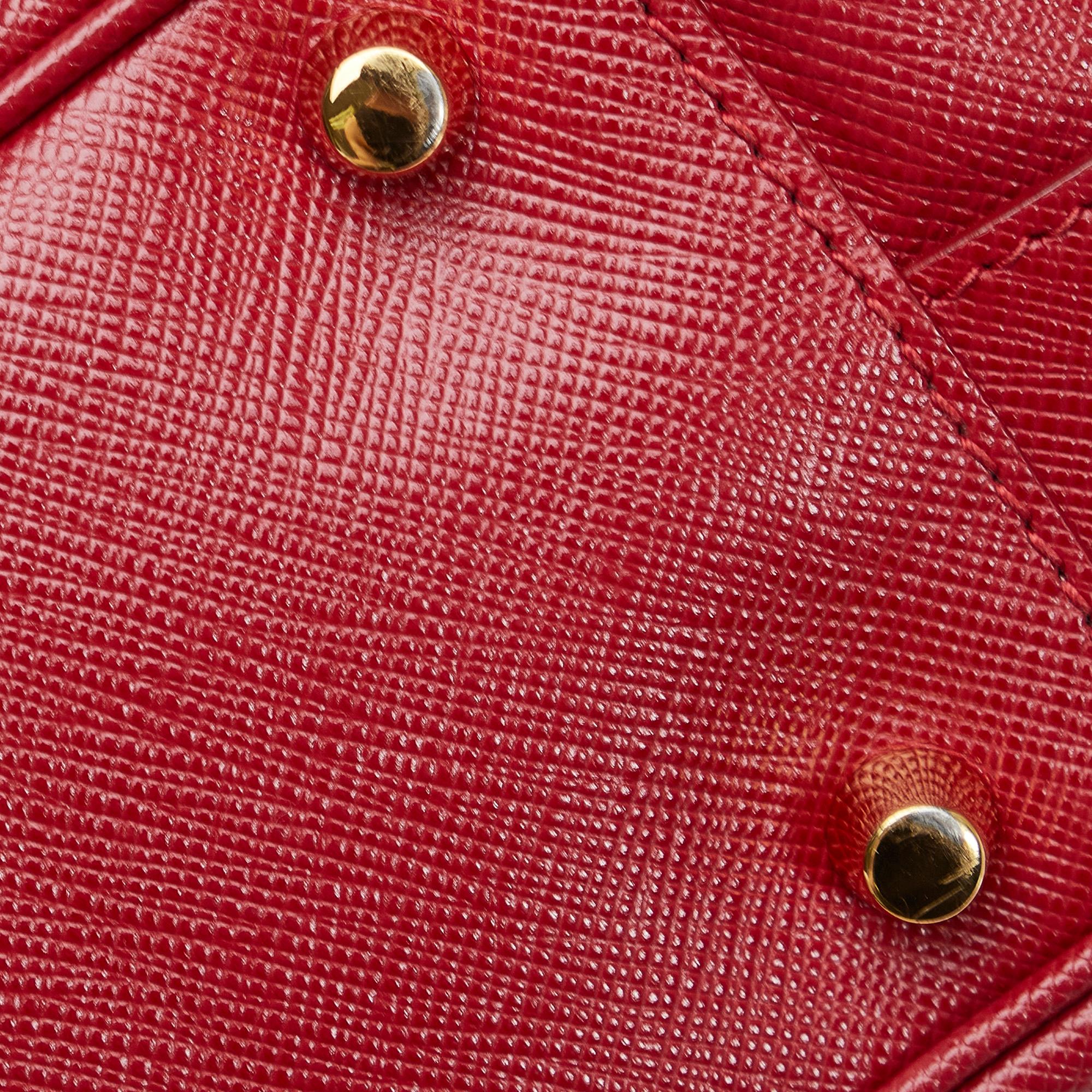 Prada Saffiano Lux Bauletto Handbag (SHG-my19Yr)