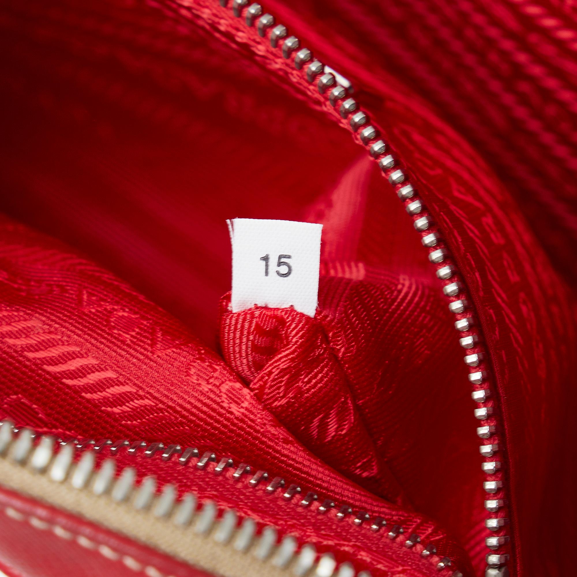 Prada Saffiano Lux Bauletto Handbag (SHG-xBV7j6)