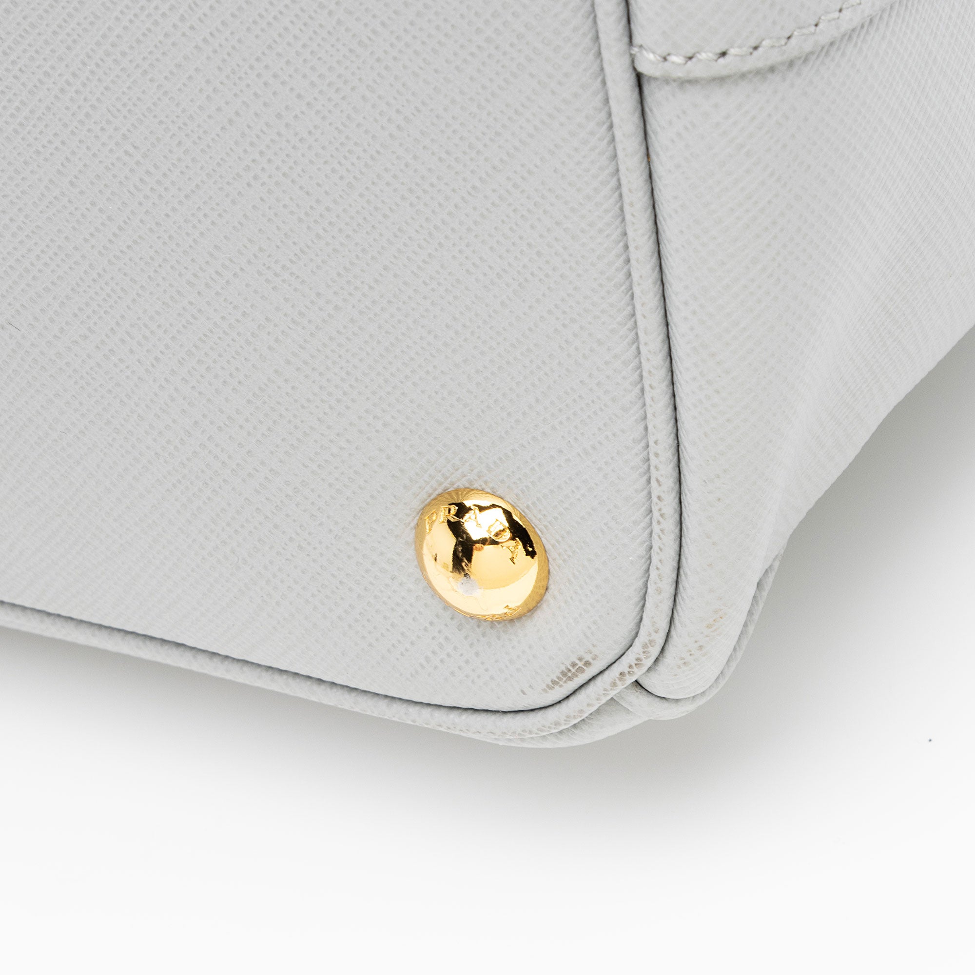 Prada Saffiano Lux Double Zip Medium Tote (SHF-Aob7u3)