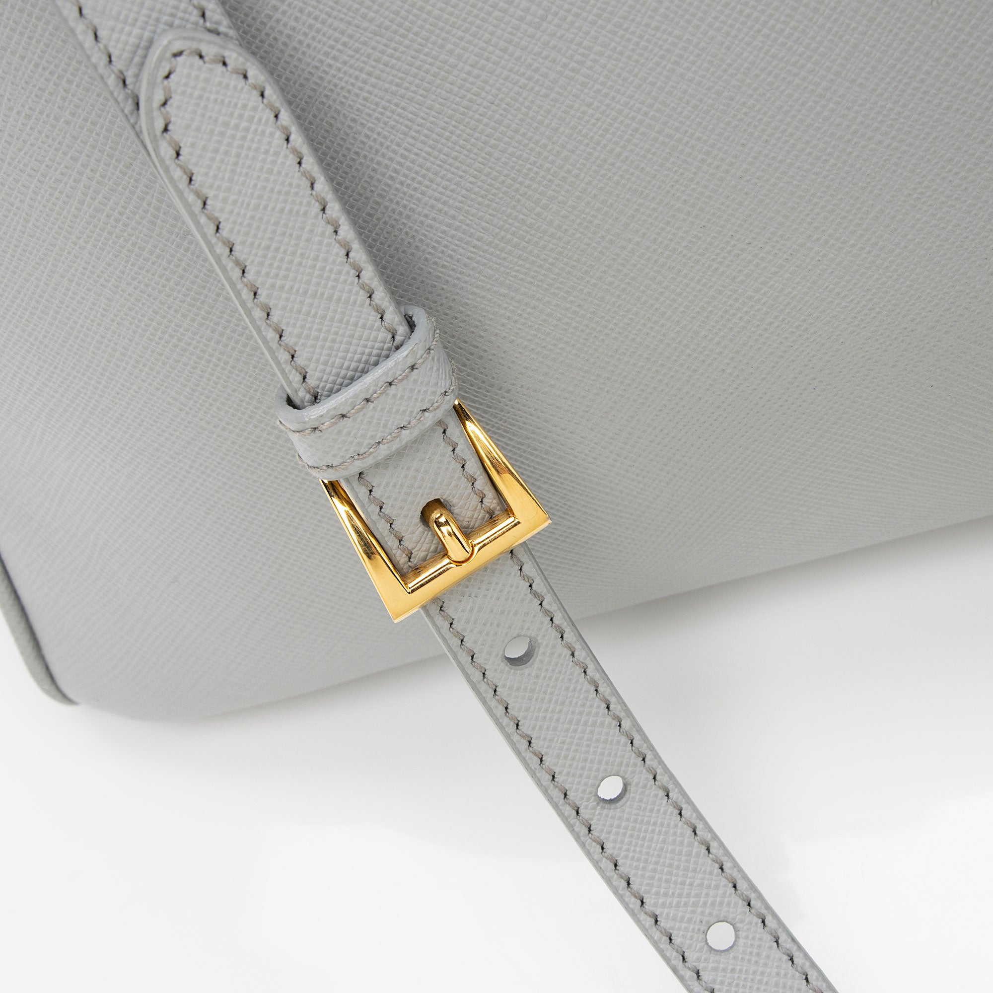 Prada Saffiano Lux Double Zip Medium Tote (SHF-Aob7u3)