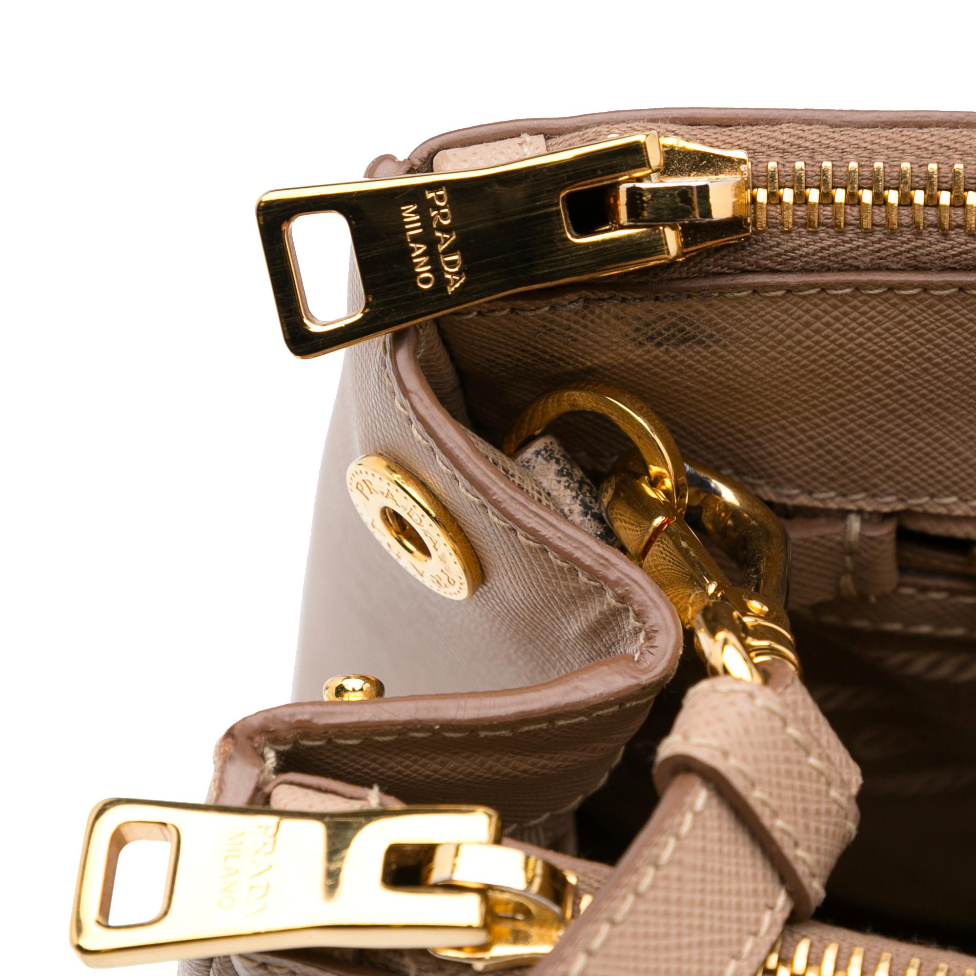 Prada Saffiano Lux Galleria Double Zip (SHG-Y0JNLO)