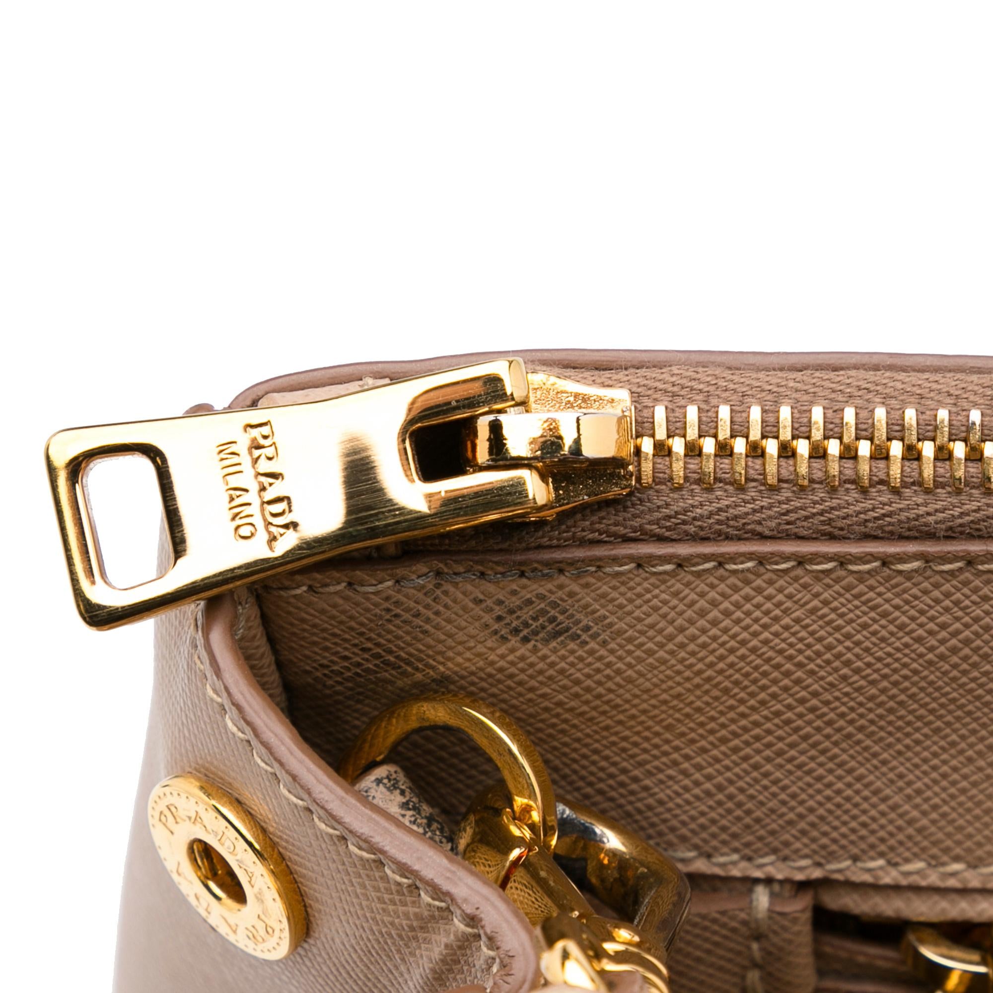 Prada Saffiano Lux Galleria Double Zip (SHG-Y0JNLO)
