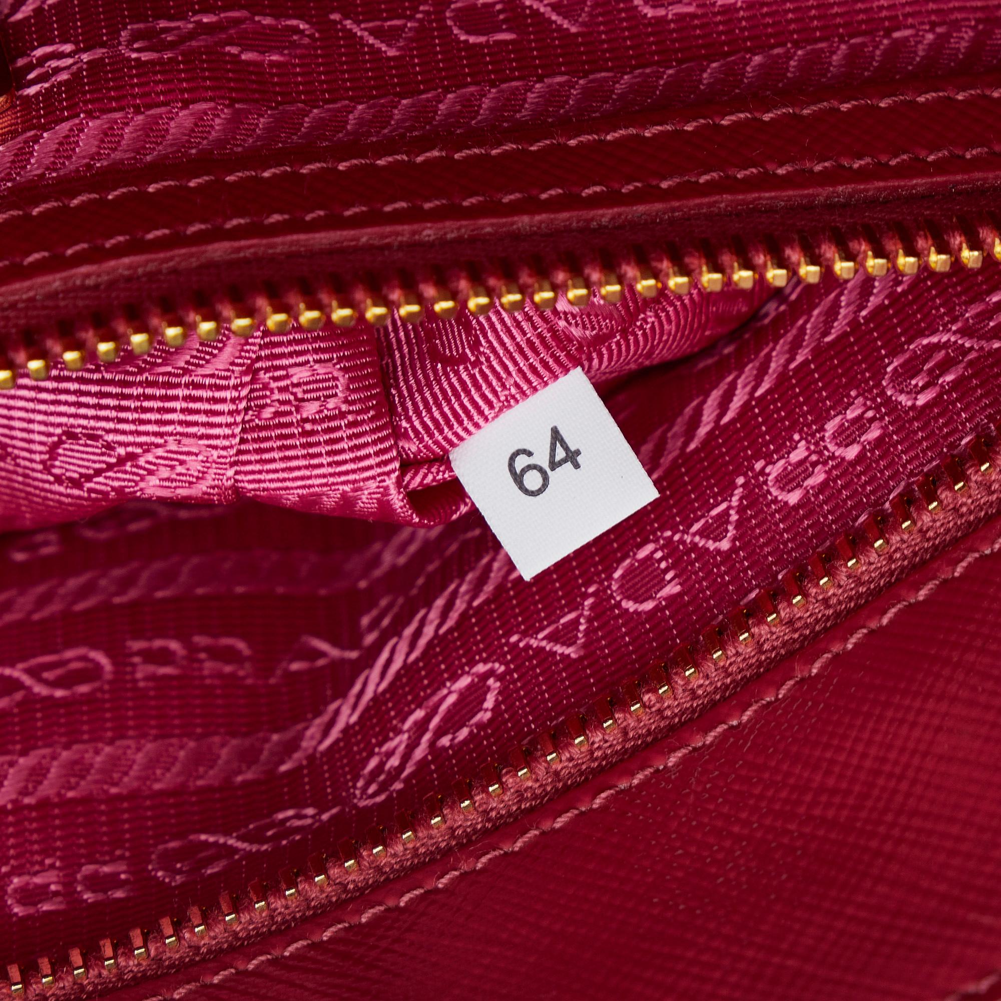 Prada Saffiano Lux Galleria Double Zip (SHG-alTa16)
