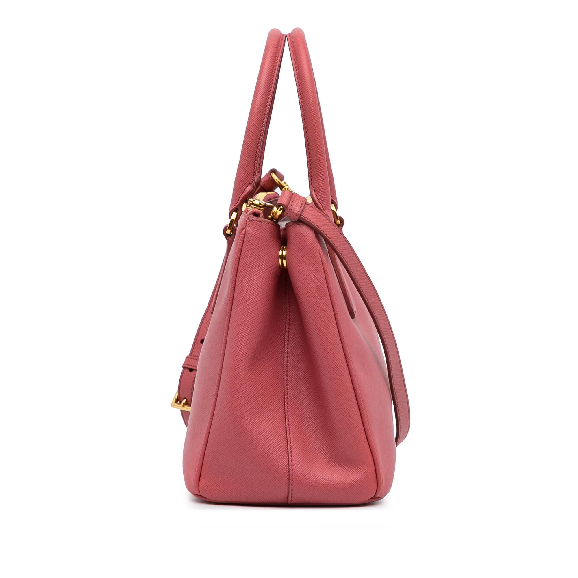 Prada Saffiano Lux Galleria Double Zip (SHG-CdFeEN)