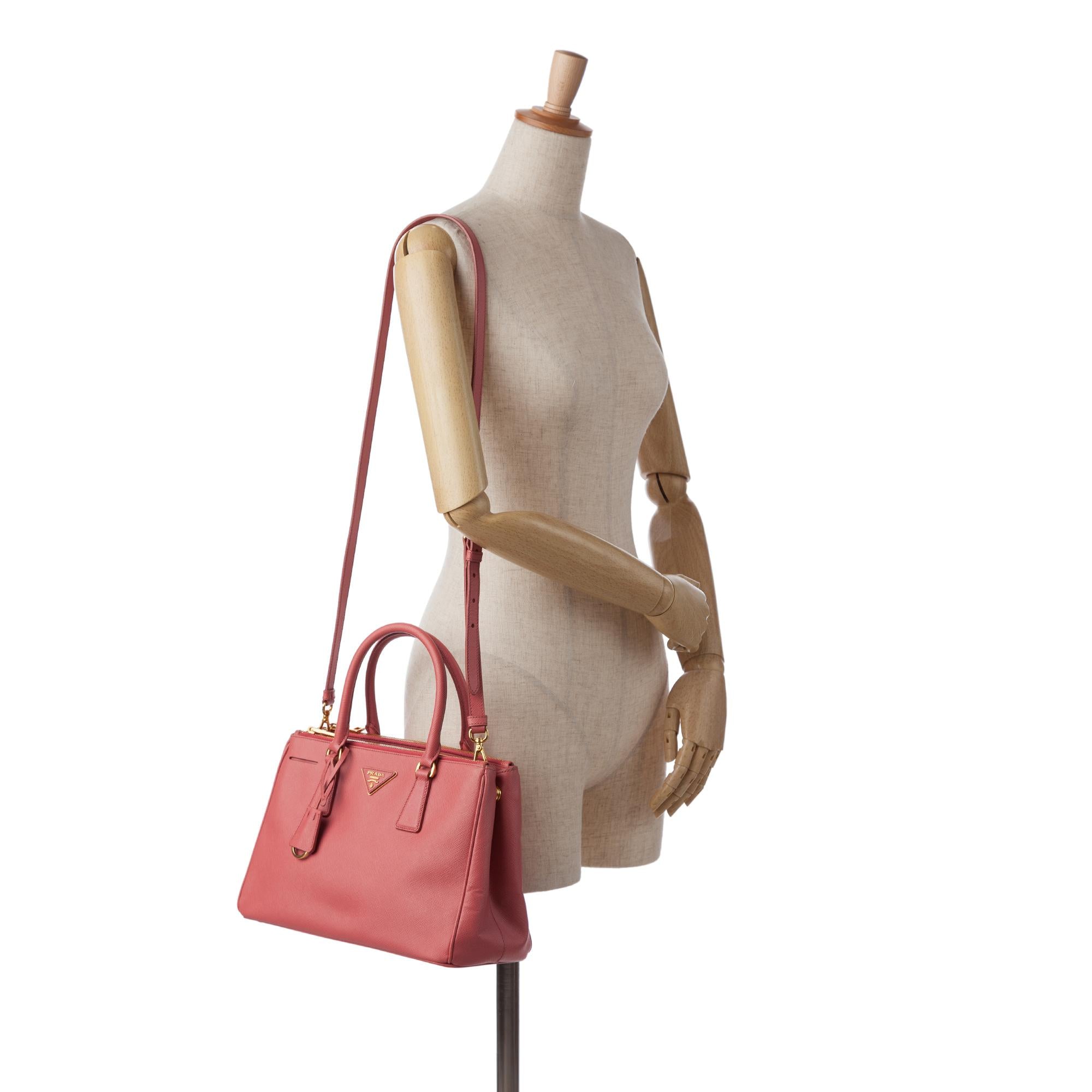 Prada Saffiano Lux Galleria Double Zip (SHG-CdFeEN)