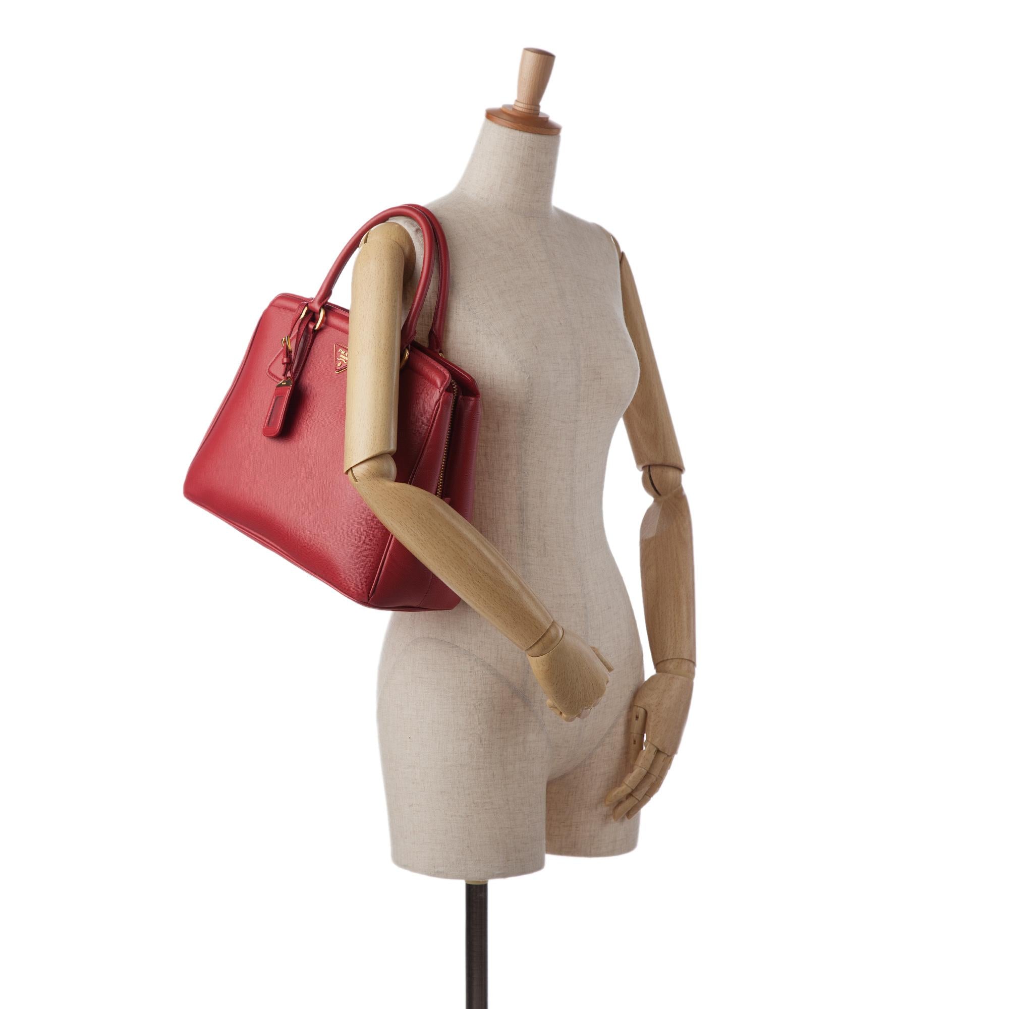 Prada Saffiano Lux Parabole Tote (SHG-aqGoHU)