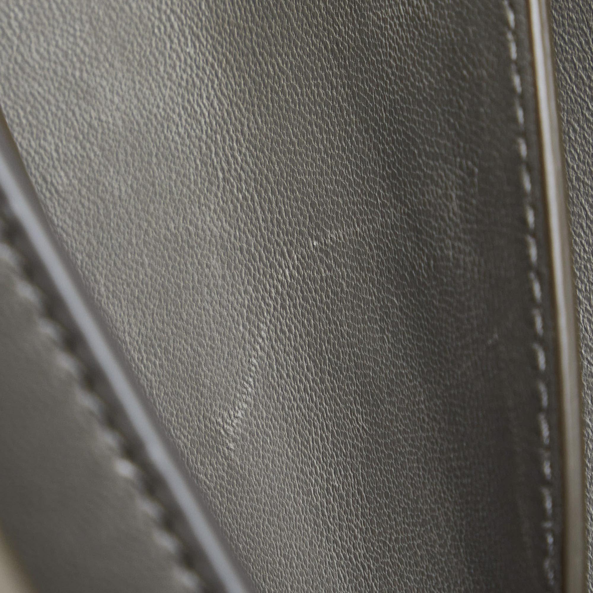 Prada Saffiano Sound Lock Satchel (SHG-IM7YdR)