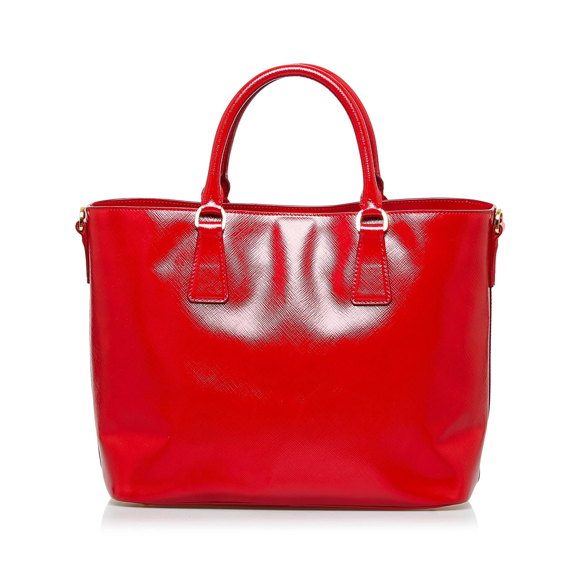 Prada Saffiano Vernice Satchel (SHG-cwL7fI)