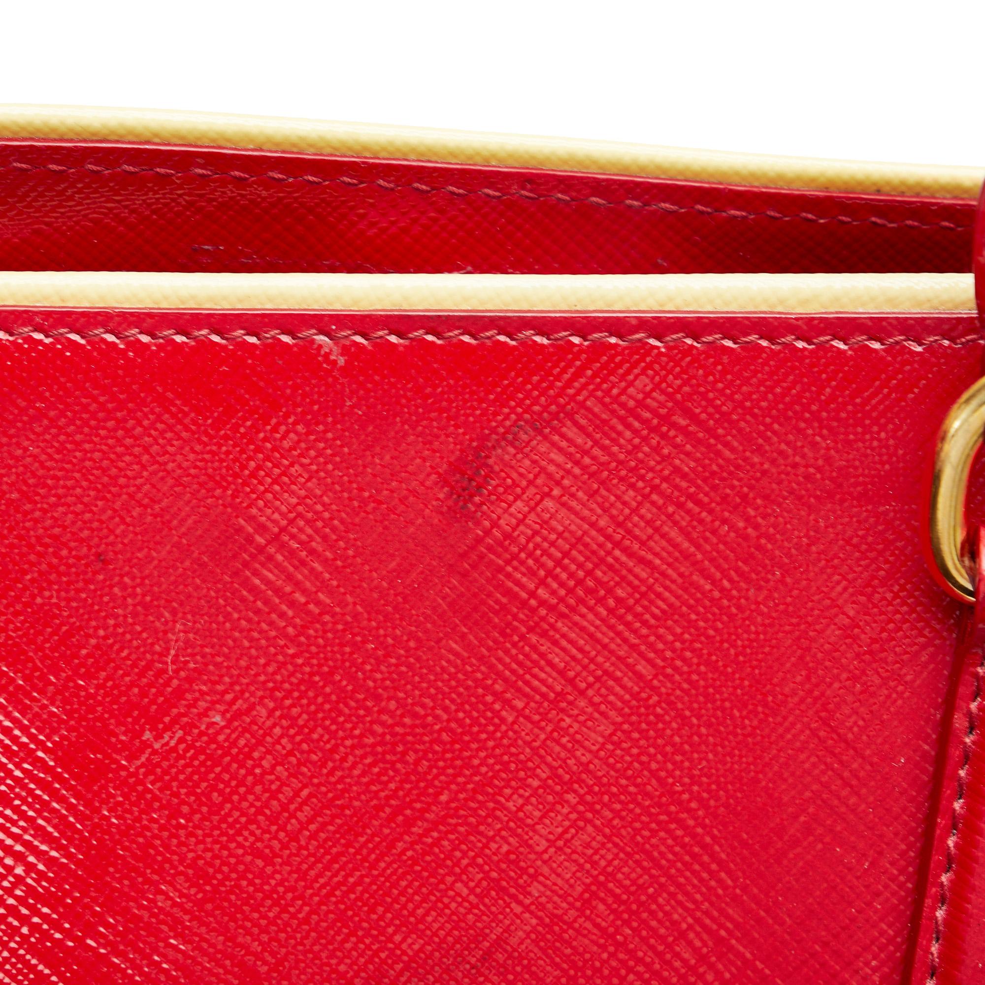 Prada Saffiano Vernice Satchel (SHG-PB49aJ)