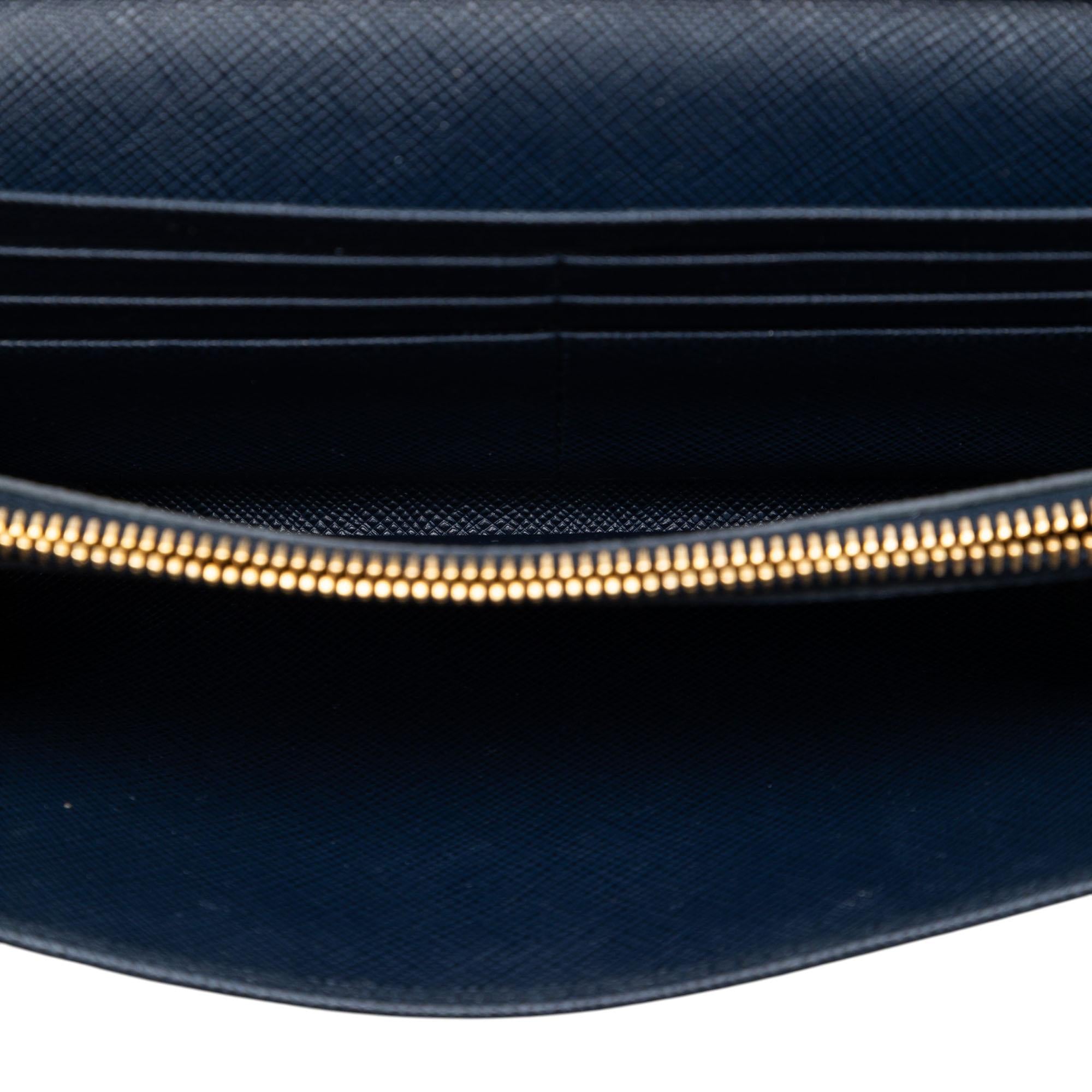 Prada Saffiano Wallet On Chain