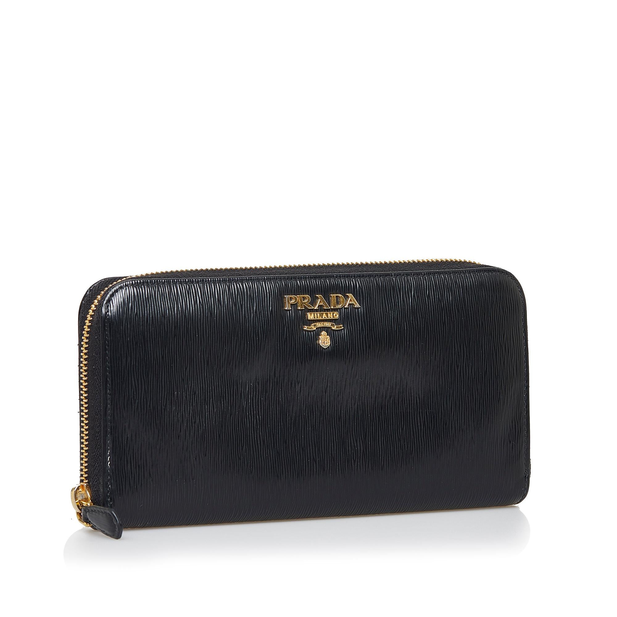 Prada Saffiano Zip Around Long Wallet (SHG-25kH7y)