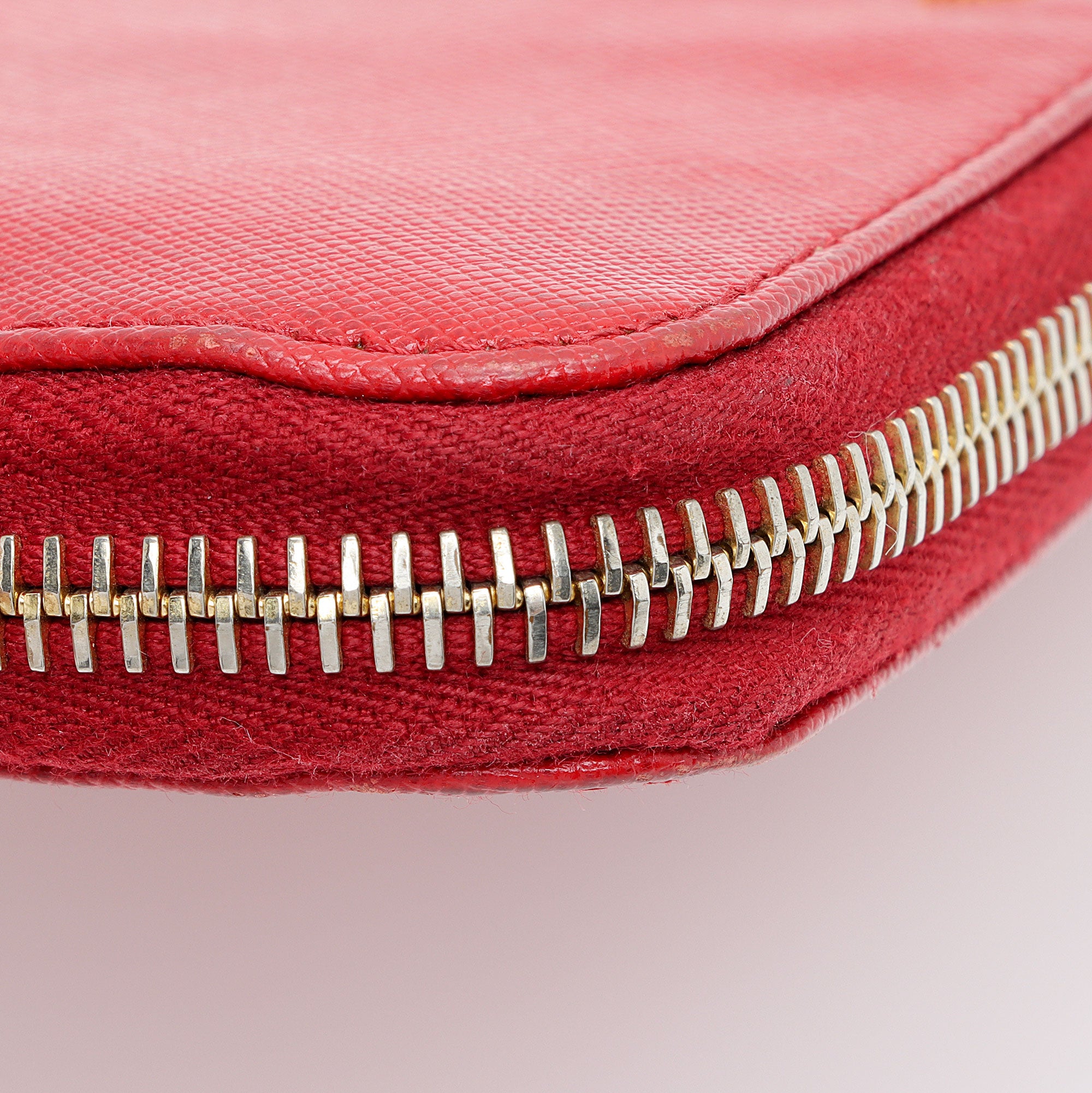 Prada Saffiano Zip Around Wallet (SHF-l6CXal)